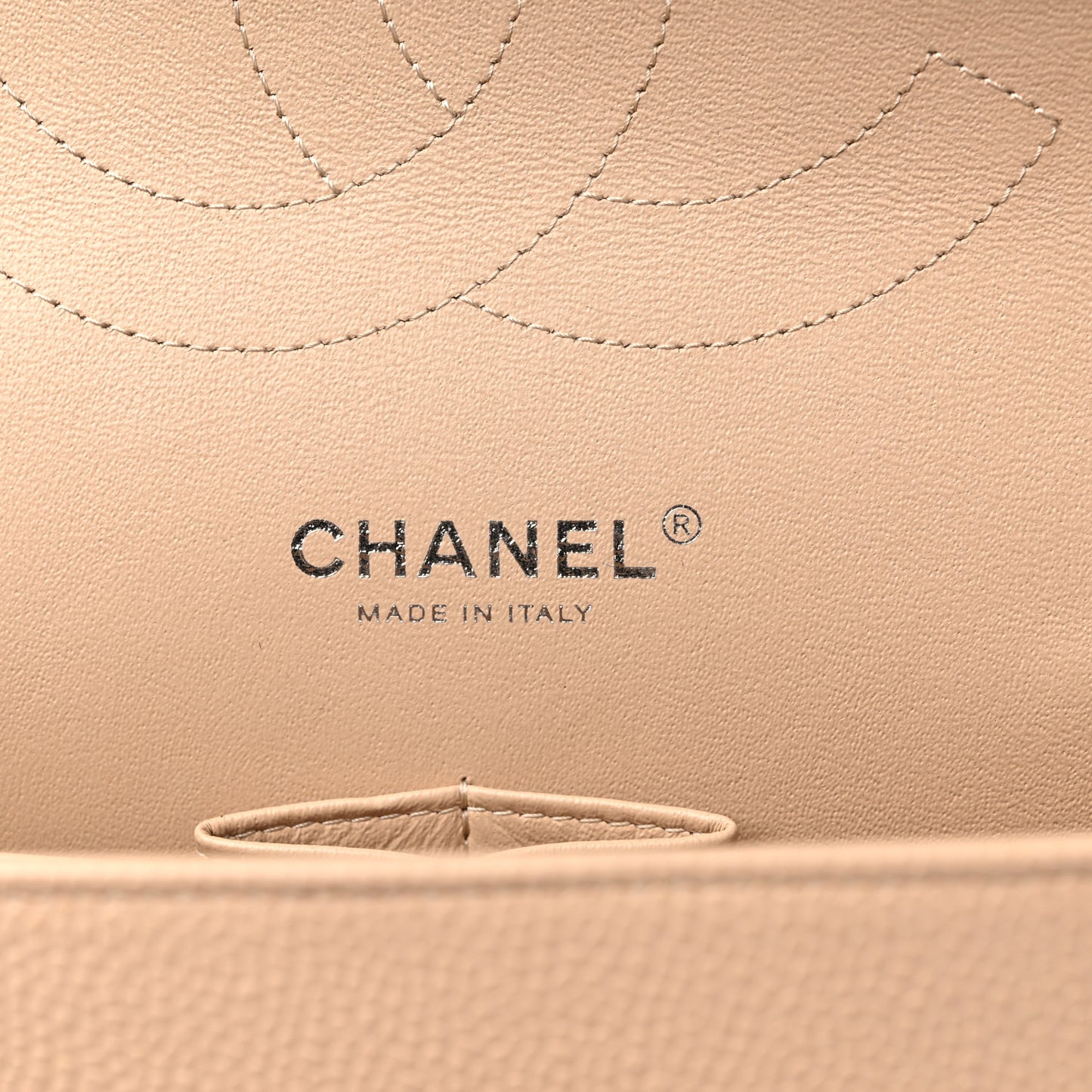 Caviar Quilted Jumbo Double Flap Beige Clair