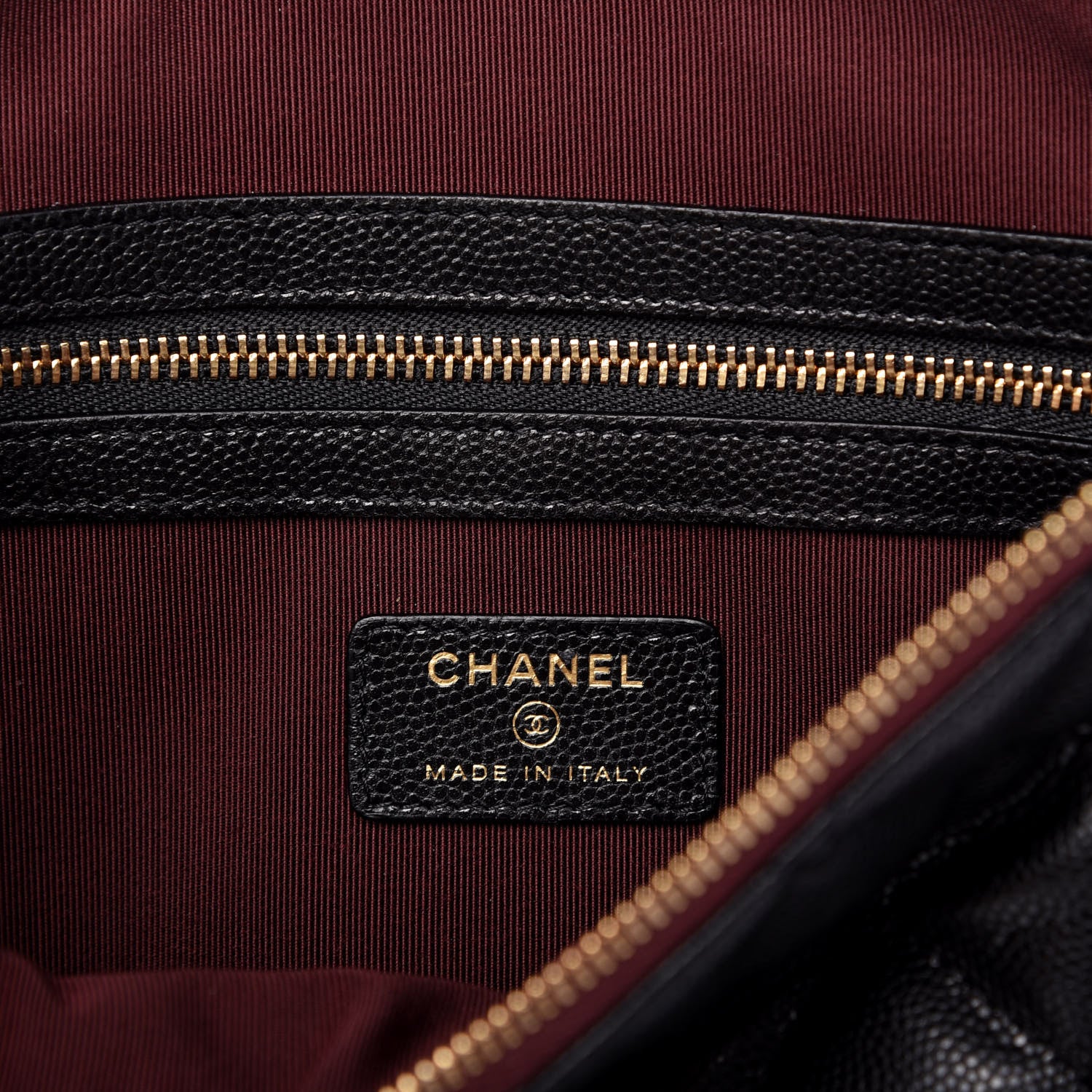 Chanel Caviar Quilted Medium Cosmetic Case Black 6 of 9