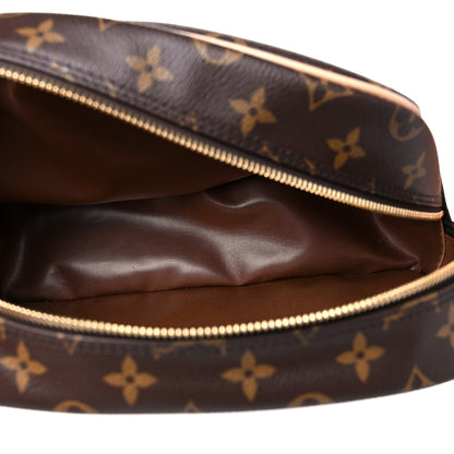 Louis Vuitton Monogram Toiletry Bag 25 5 of 9
