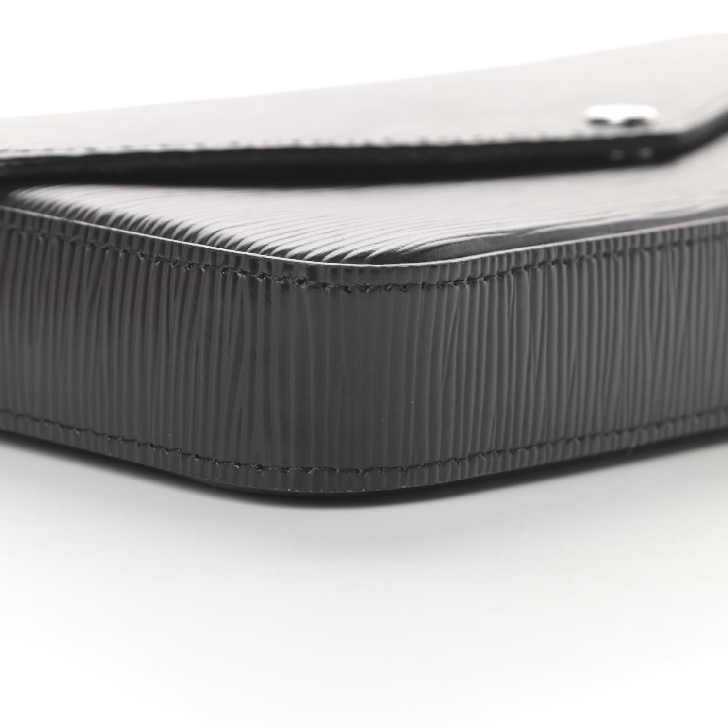 Louis Vuitton Epi Pochette Felicie Black 10 of 14