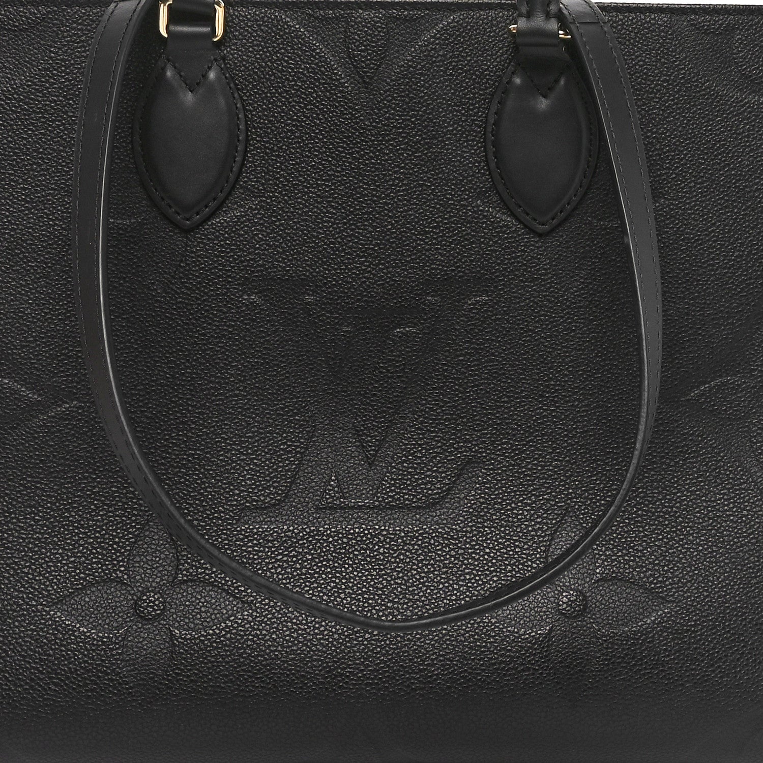 Louis Vuitton Empreinte Monogram Giant OnTheGo MM 7 of 7