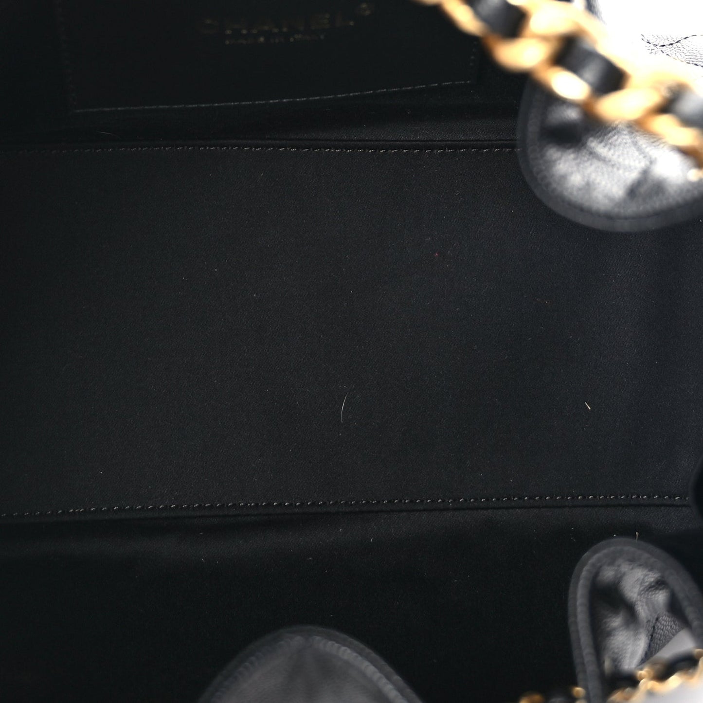 Caviar Quilted Small  25 Handbag Black