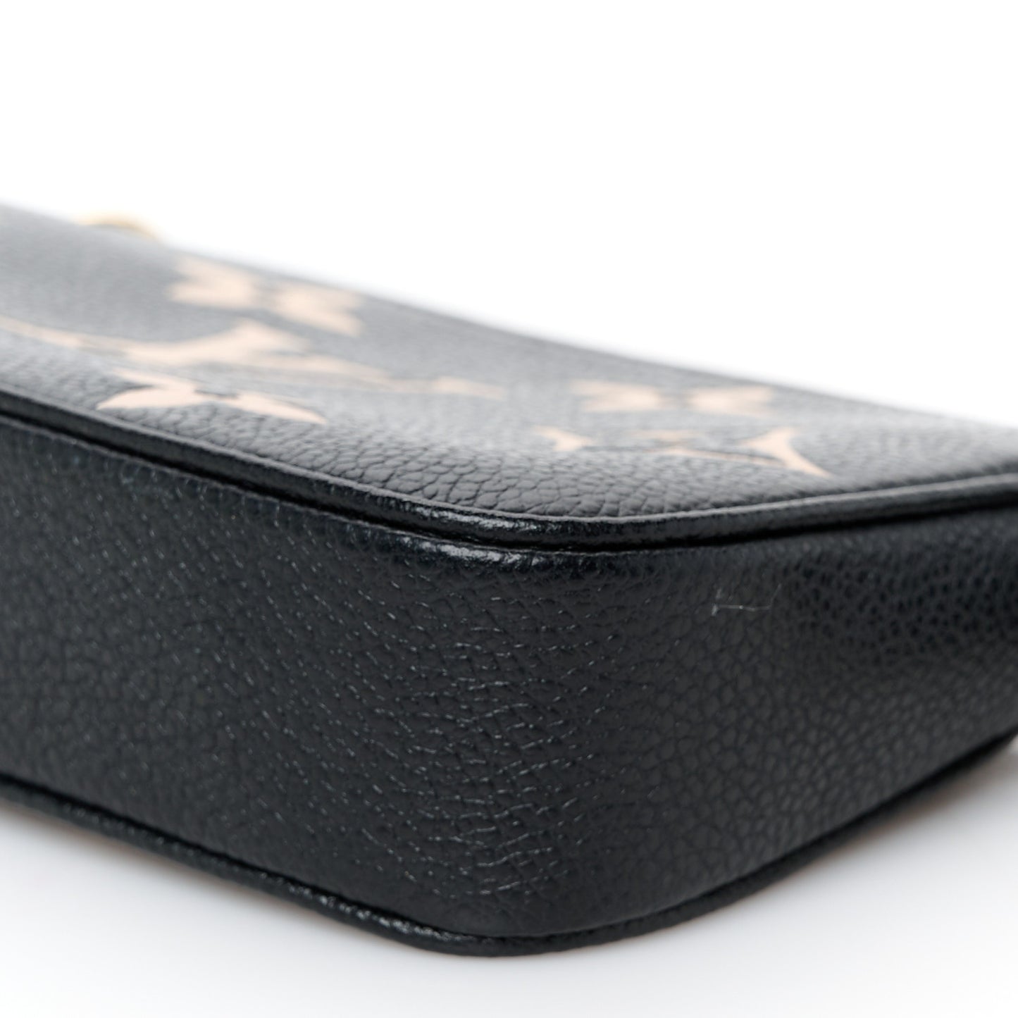 Empreinte Monogram Giant Mini Pochette Accessories Black