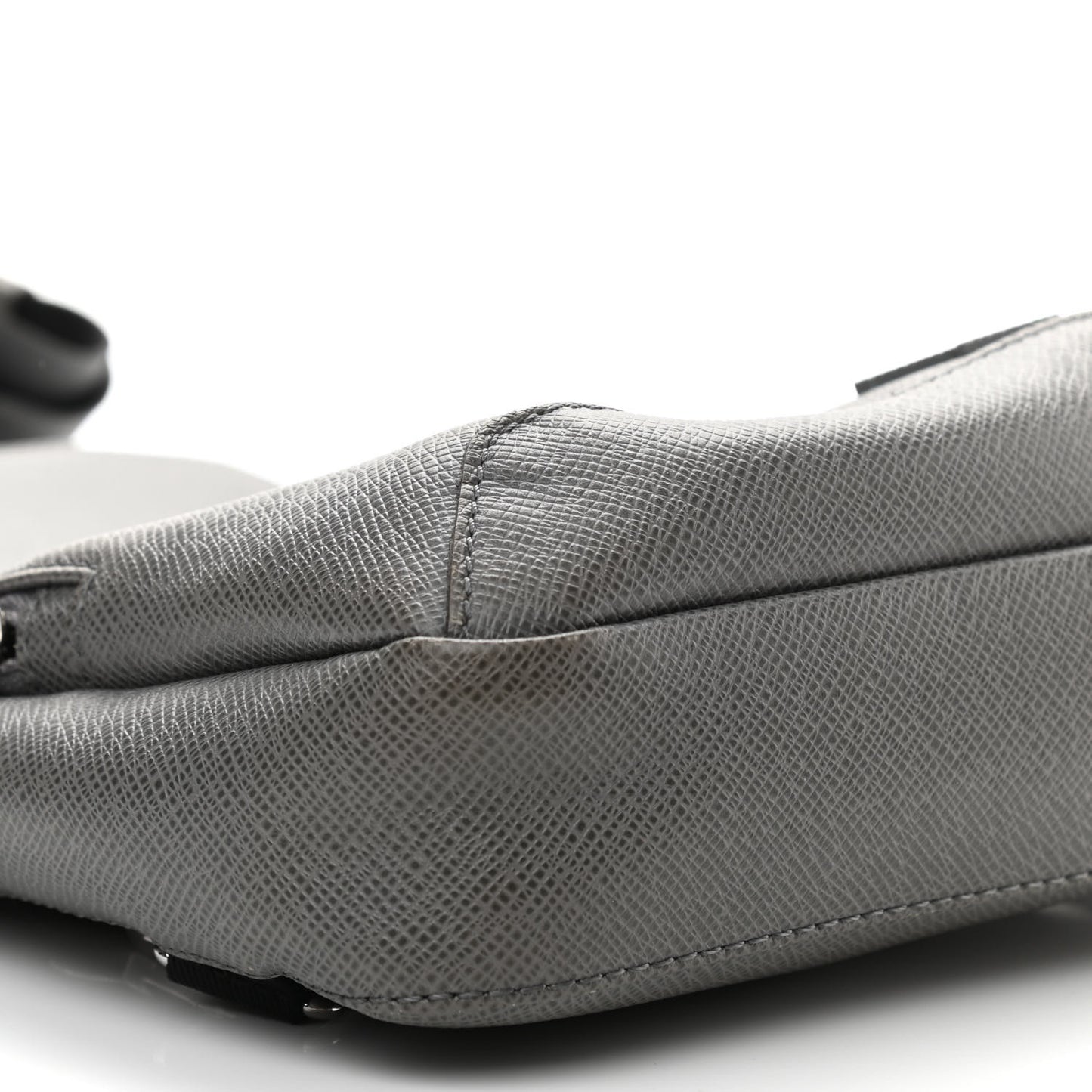 Taiga Avenue Sling Bag Glacier