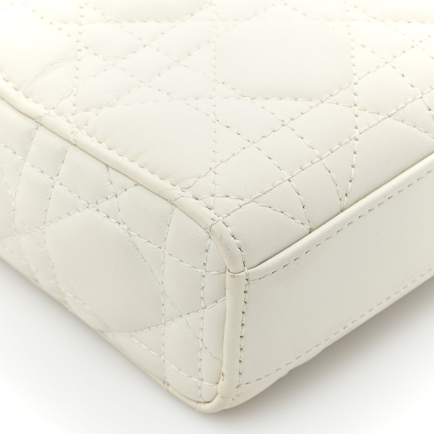 Lambskin Cannage Medium Lady D-Joy White