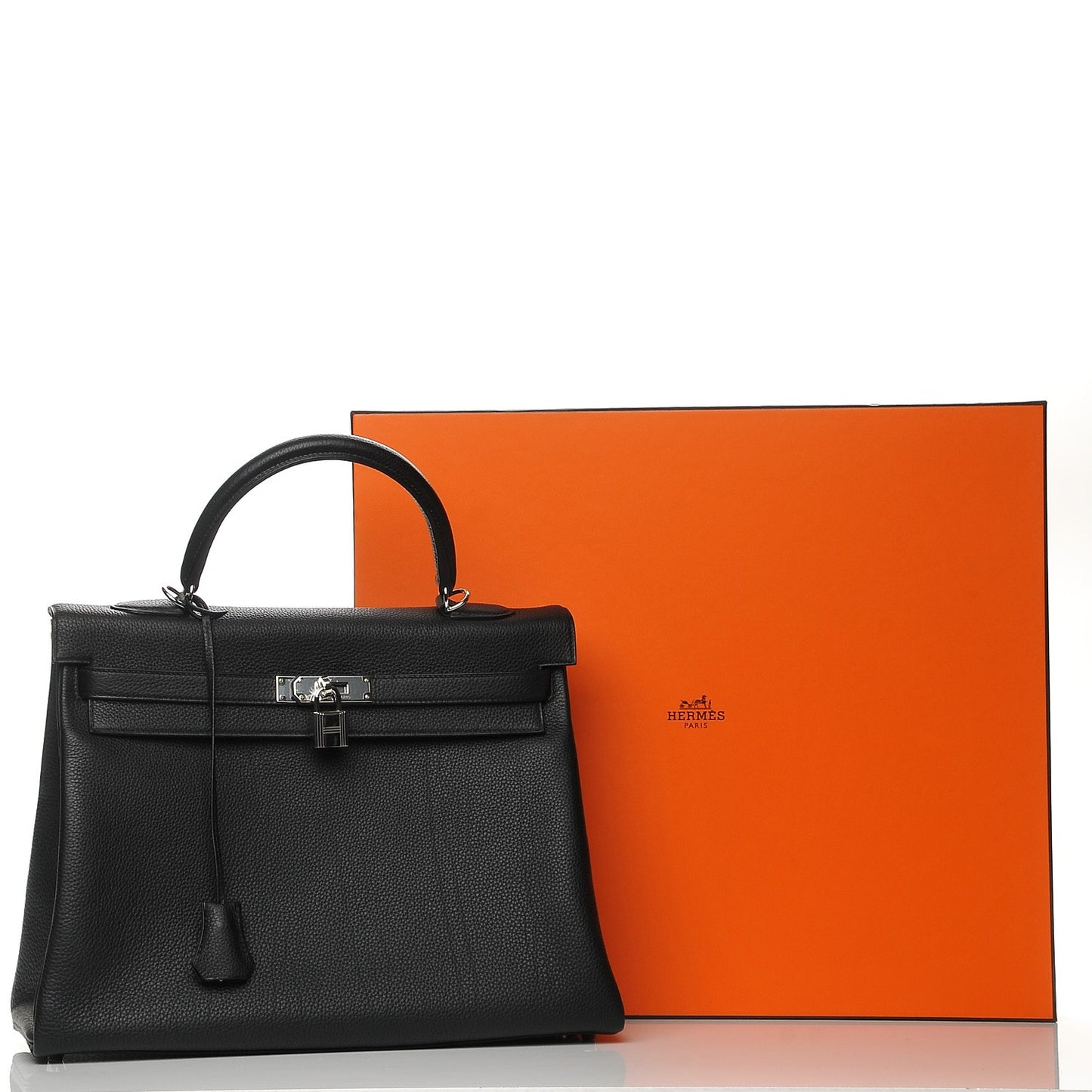 Togo Kelly Retourne 35 Black