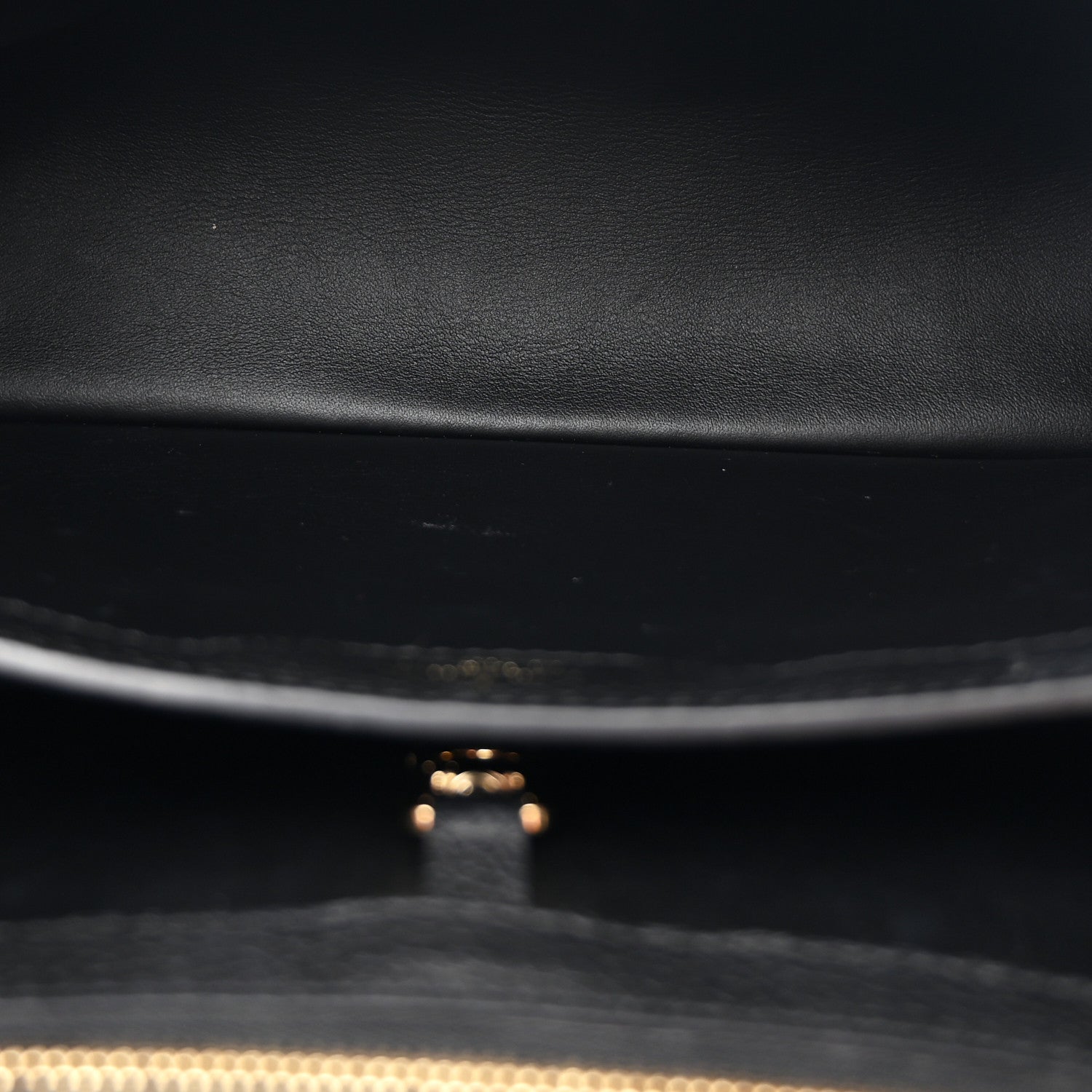 Louis Vuitton Taurillon Capucines MM Black Blue White 5 of 11