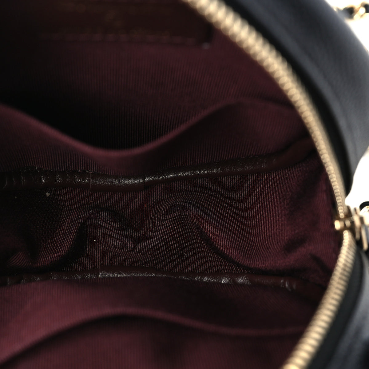 Caviar Quilted Round Clutch With Chain Black