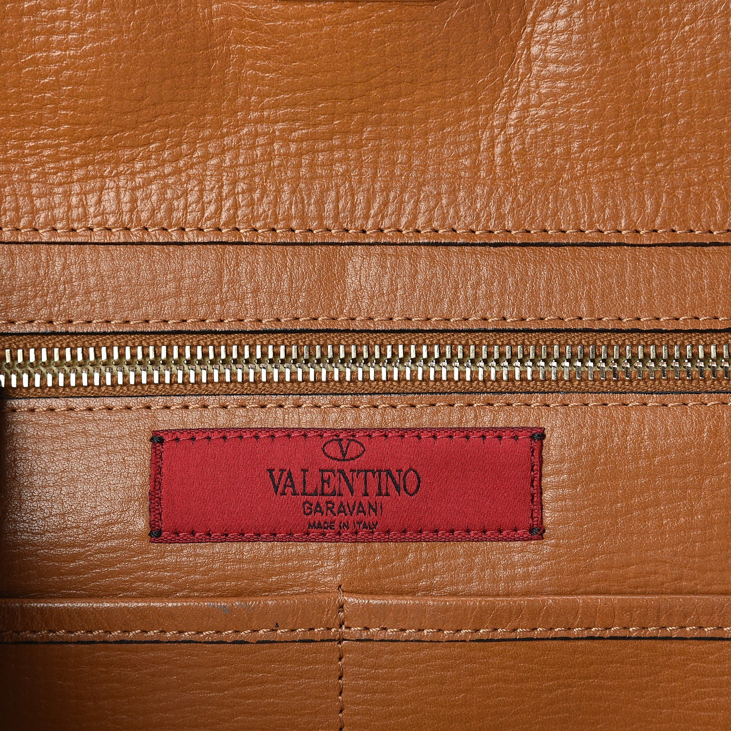 Valentino Garavani Textured Calfskin Medium Rockstud Tote Camel 6 of 9