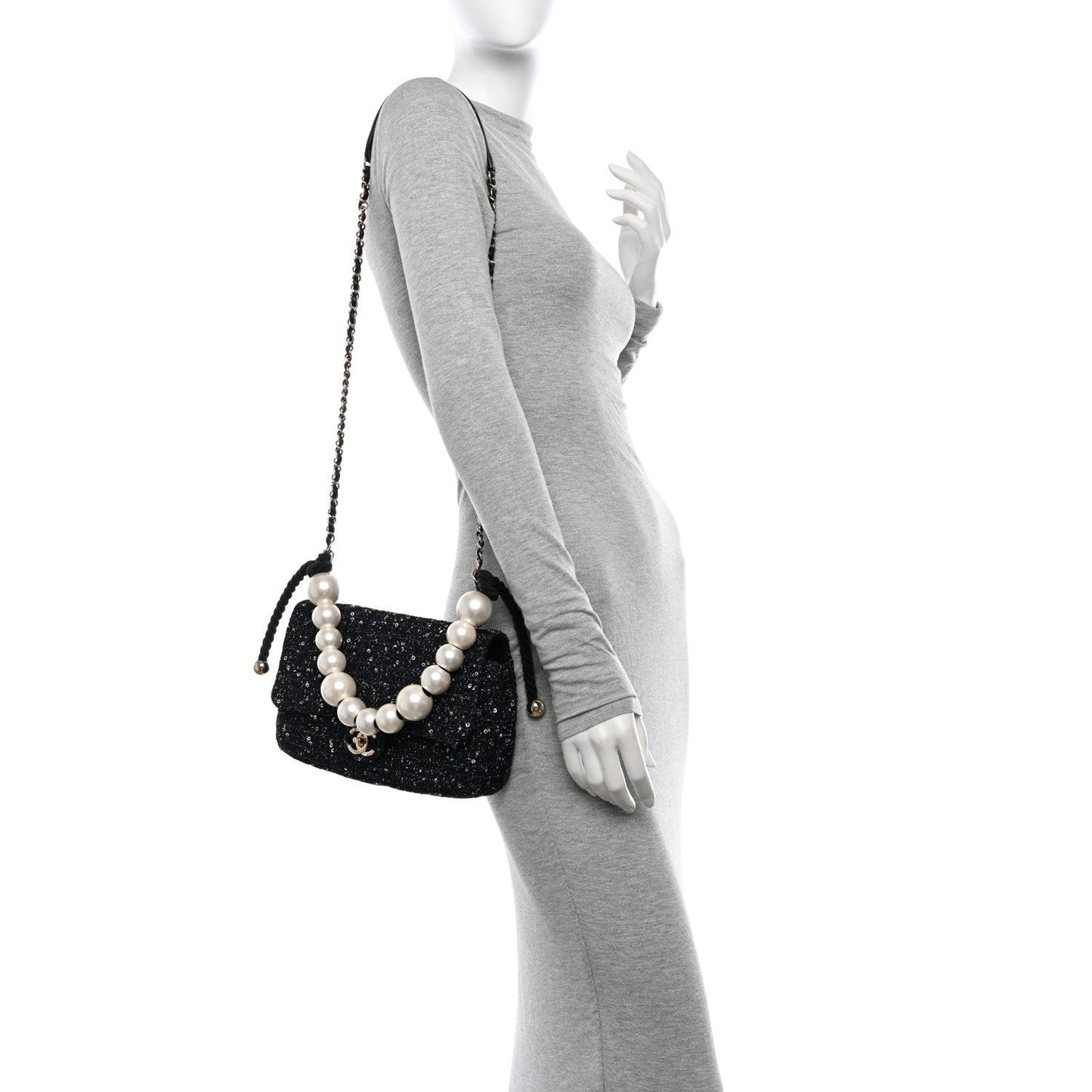 Tweed Medium Pearl Handle Flap Black Ecru