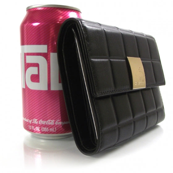 Leather Chocolate Bar Quilted Tri-Fold Wallet Black