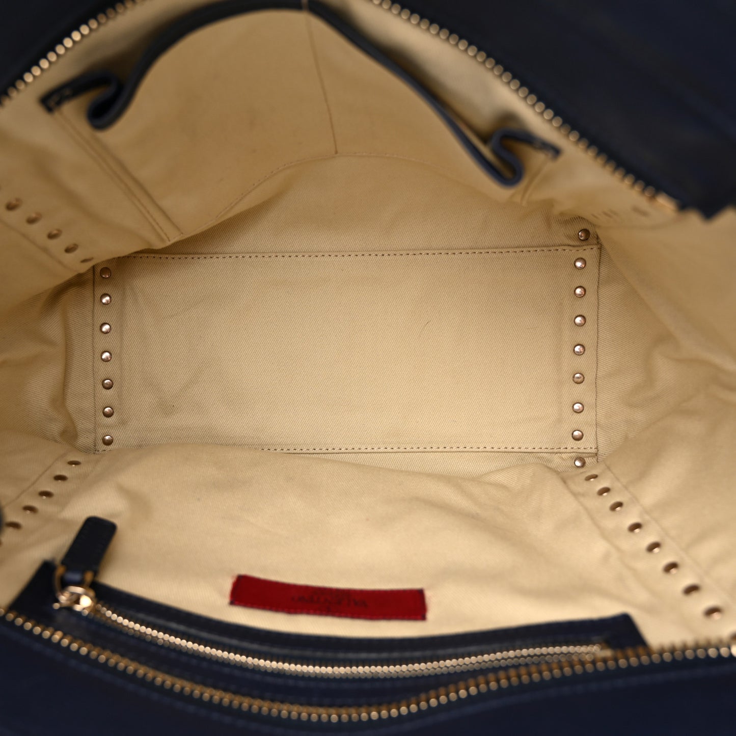 Vitello Rockstud Double Handle Tote Marine