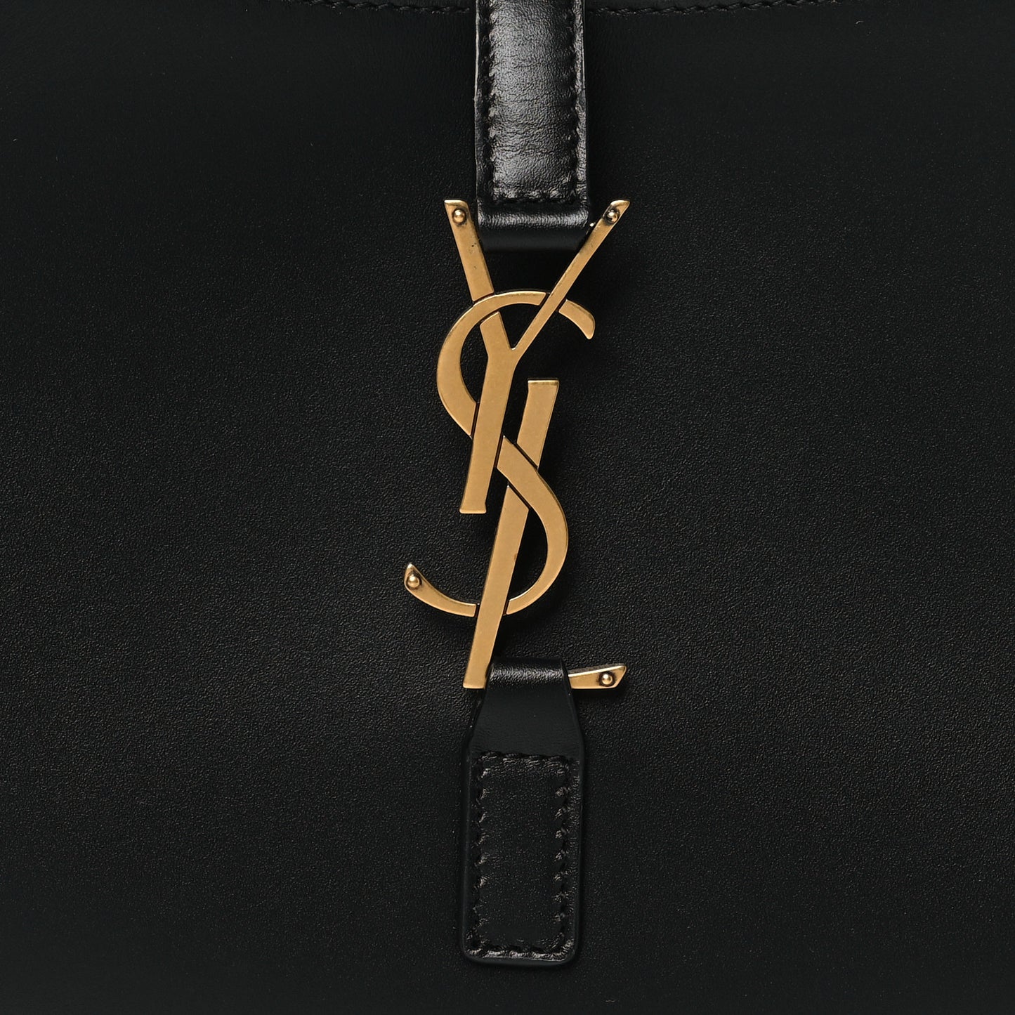 Smooth Calfskin Le 5 A 7 Hobo Black