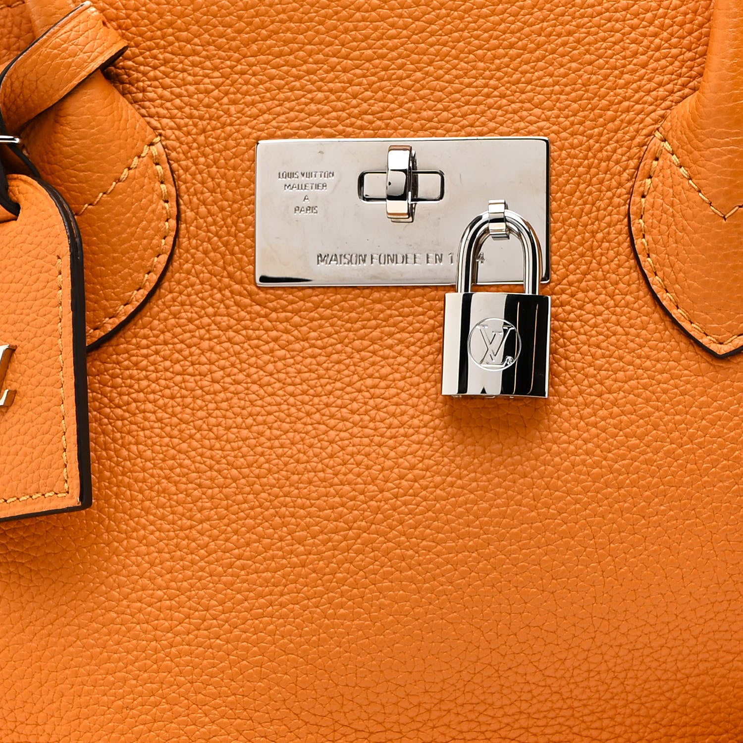 Louis Vuitton Veau Nuage Milla PM Safran 7 of 11