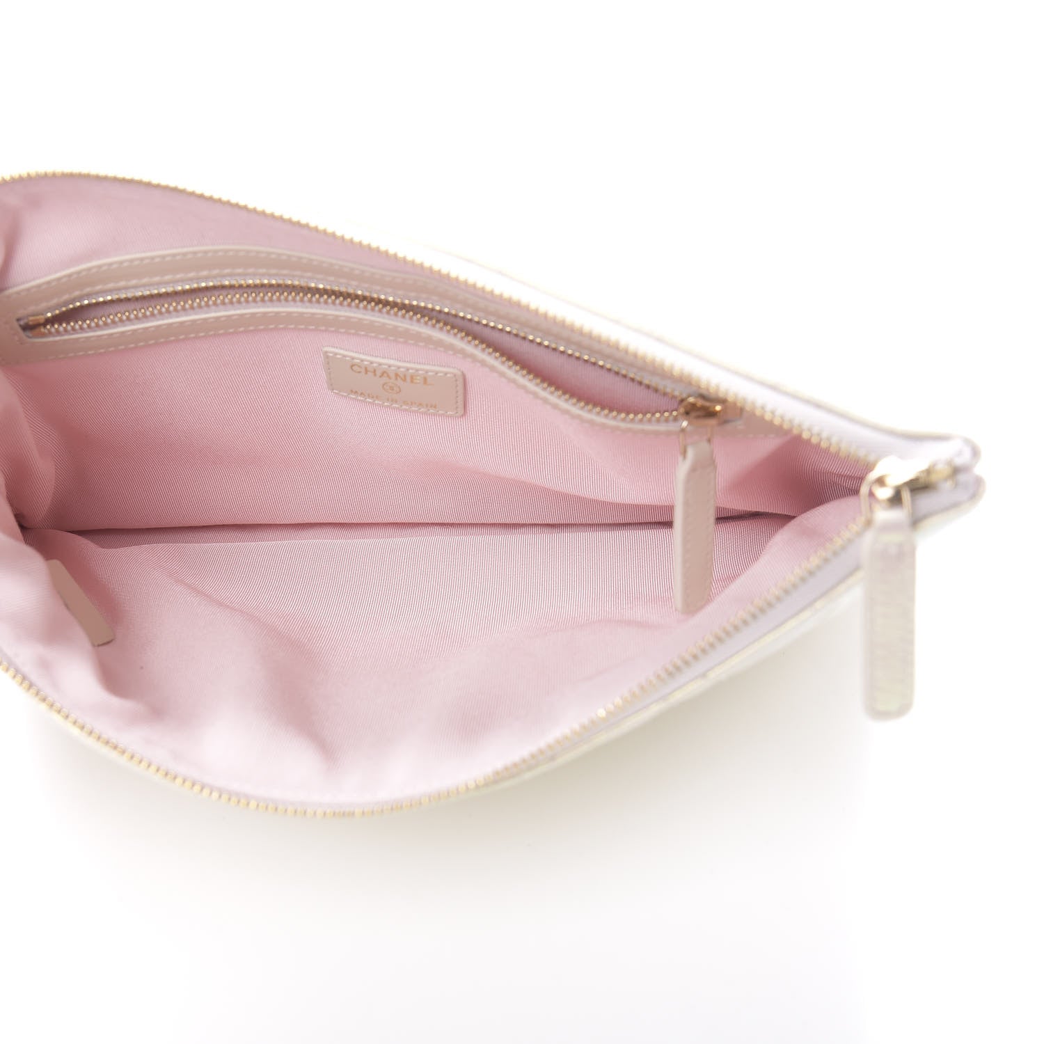 Chanel Iridescent Lambskin Quilted Medium Cosmetic Case Ivory 5 of 8