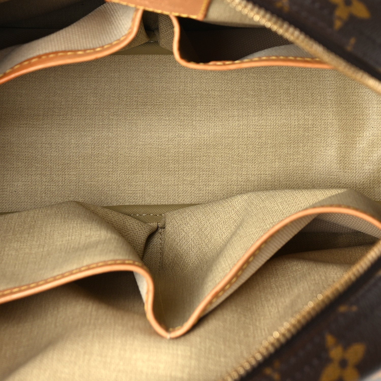 Louis Vuitton Monogram Trouville 4 of 8