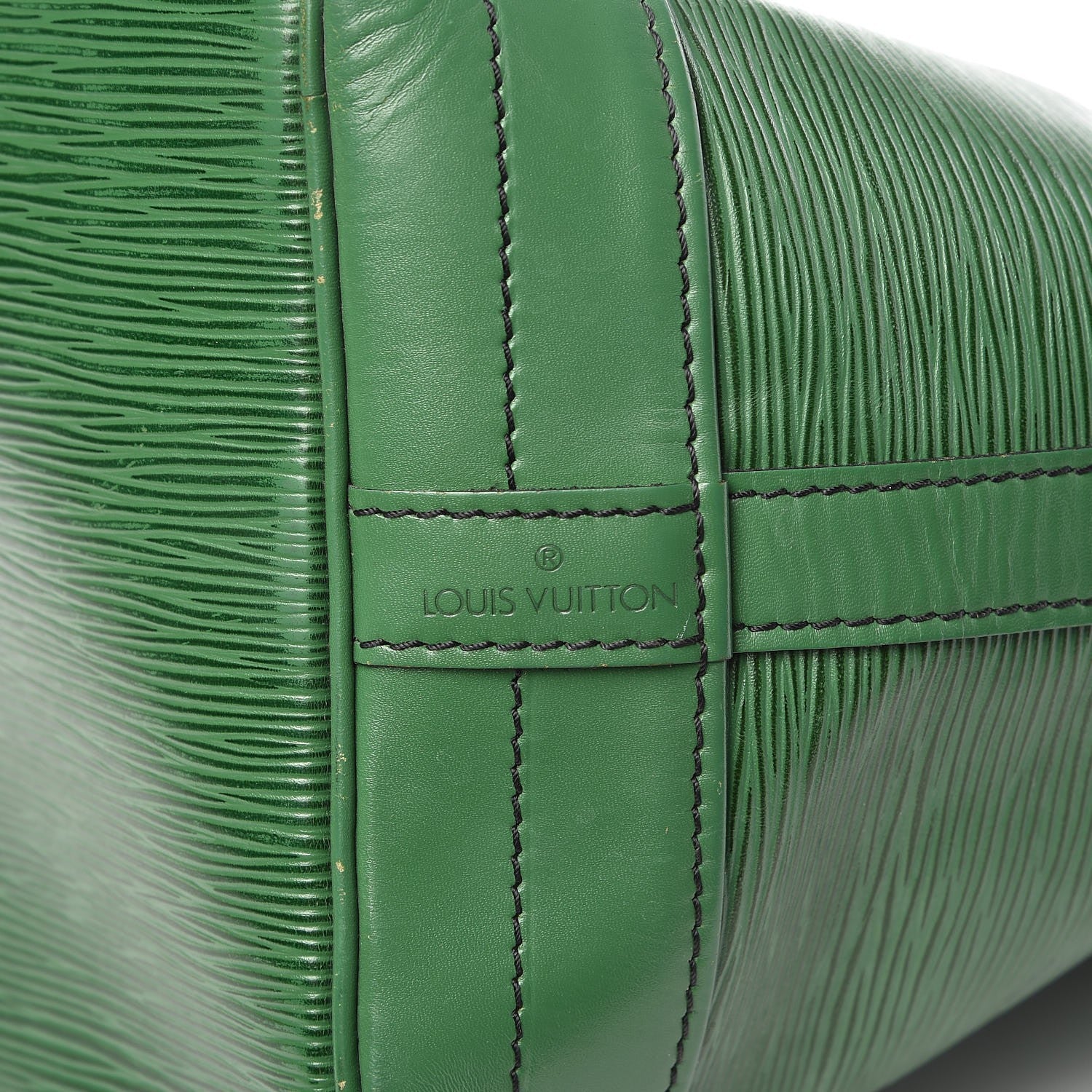 Louis Vuitton Epi Noe Borneo 6 of 14