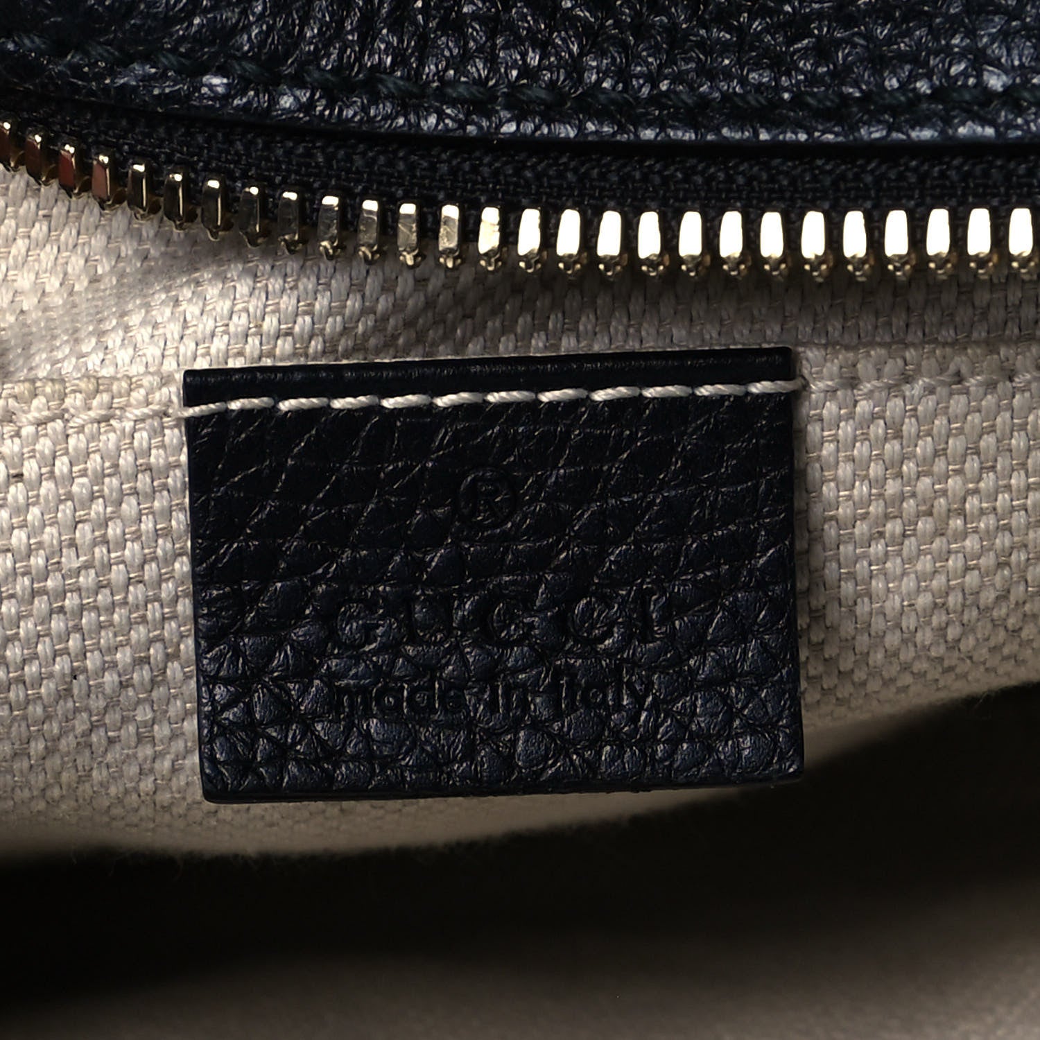 Gucci Pebbled Calfskin Small Soho Disco Bag Black 6 of 11