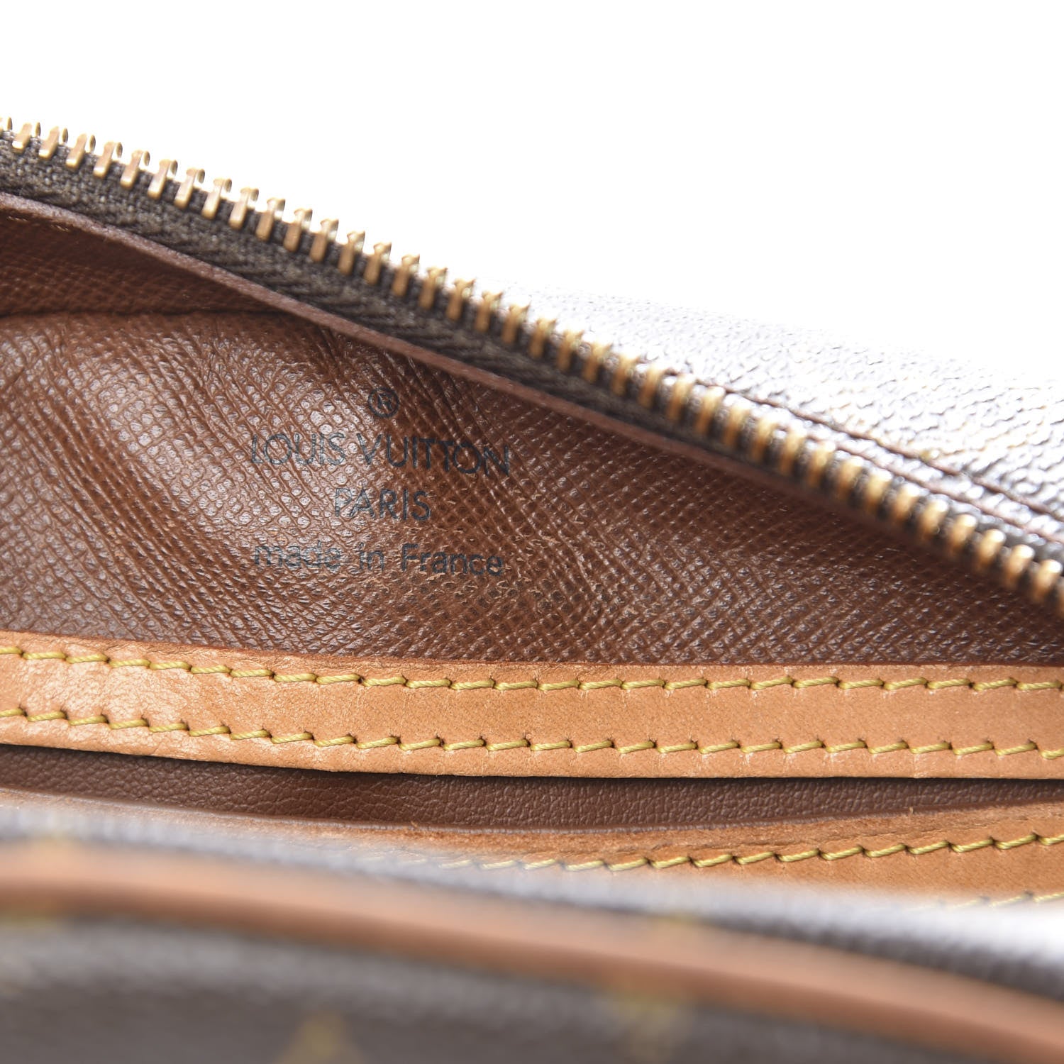 Louis Vuitton Monogram Blois 6 of 20