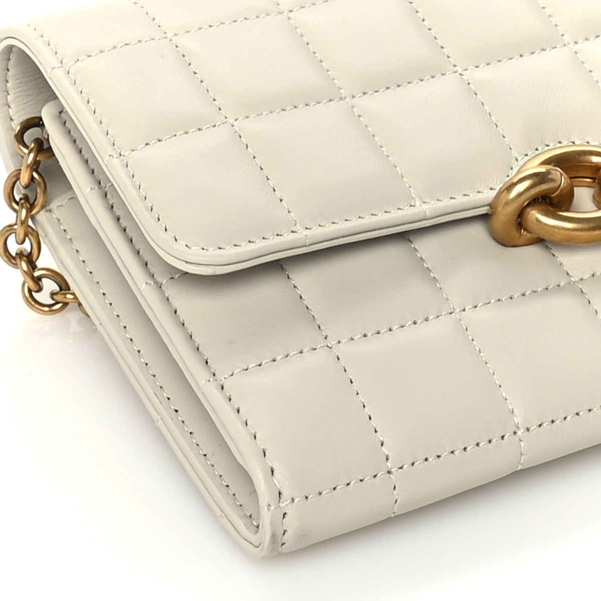 Saint Laurent Lambskin Carre Quilted Le Maillon Wallet On Chain Crema Soft 14 of 16