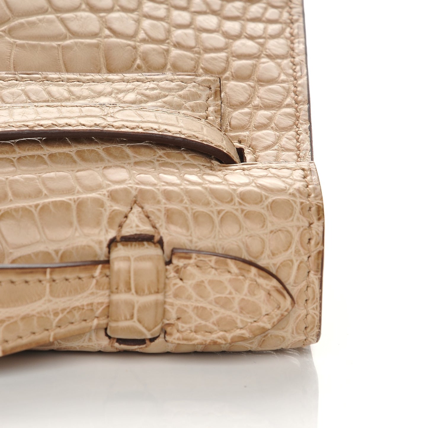 Matte Alligator Kelly Pochette Poussiere