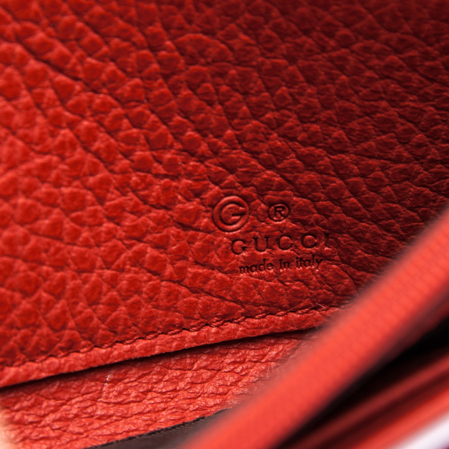 Pebbled Calfskin Donna Long Wallet Red