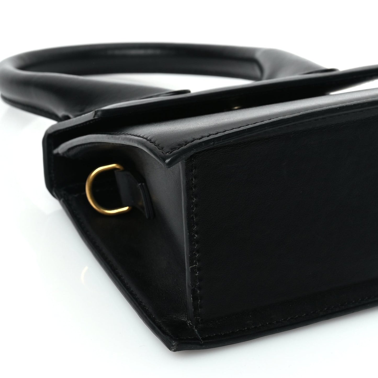 Smooth Calfskin Le Chiquito Moyen Black