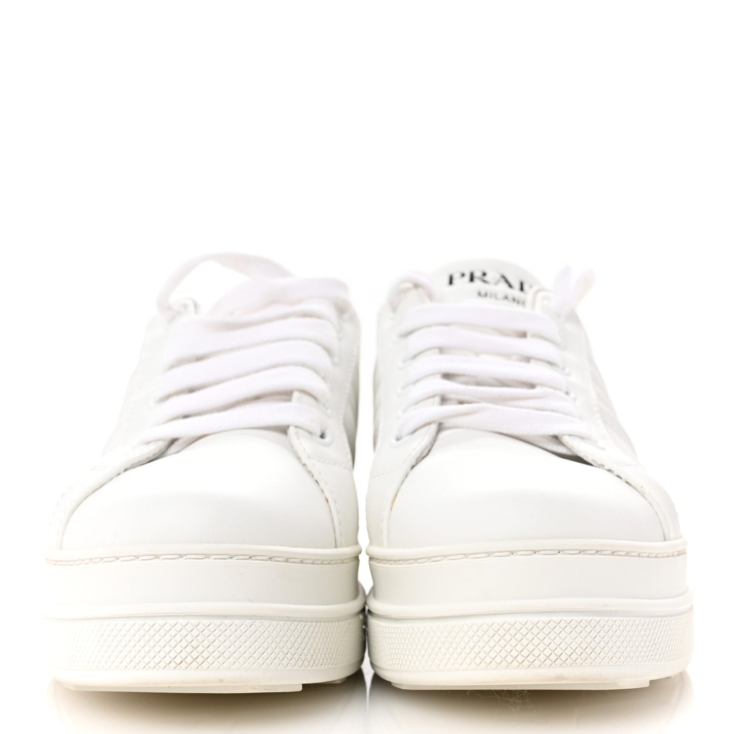 Vitello Soft Womens Low Top Sneakers 37 White Black