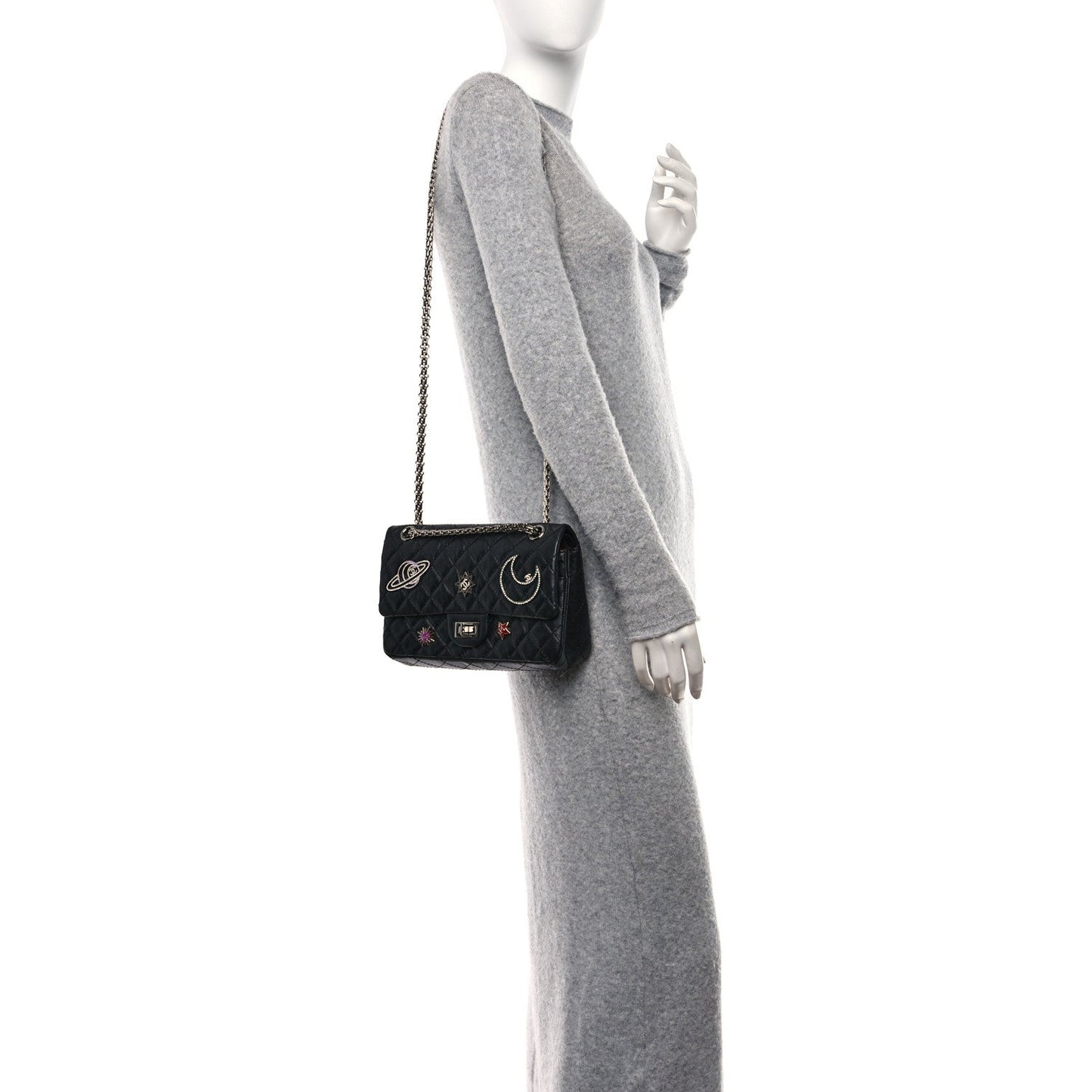 Aged Calfskin Space Charms 2.55 Reissue 225 Flap Black