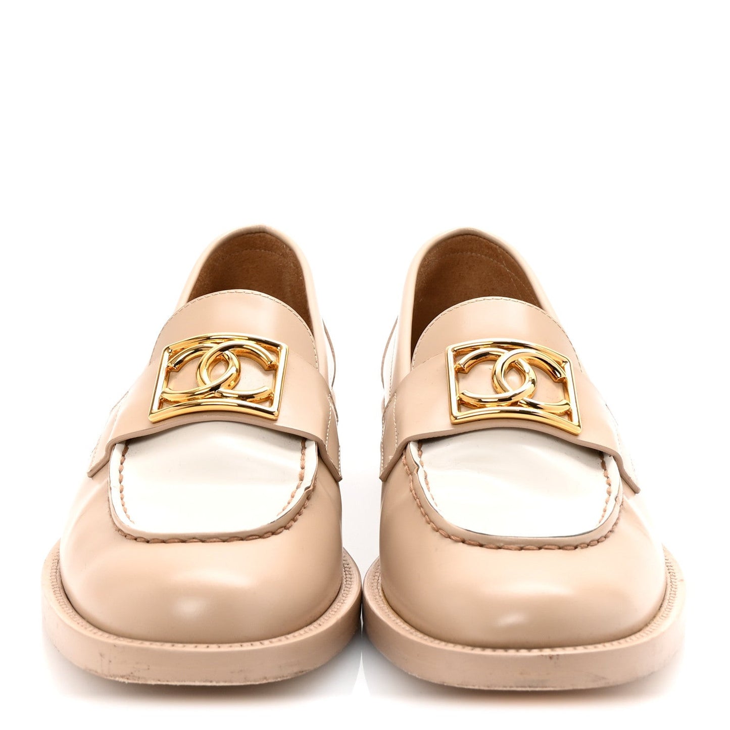 Shiny Calfskin CC Loafers 38 Beige White