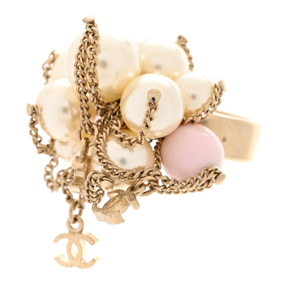 Chanel Pearl Chain CC Cluster Ring 53/6.25 Gold 3 of 6