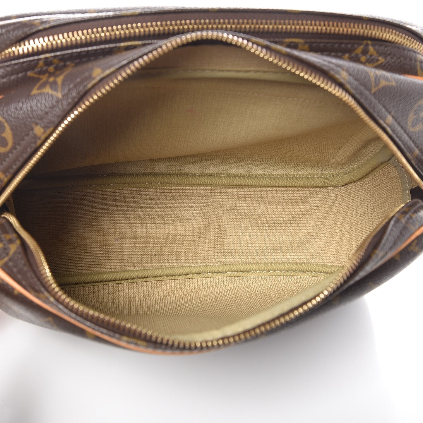 Monogram Reporter PM