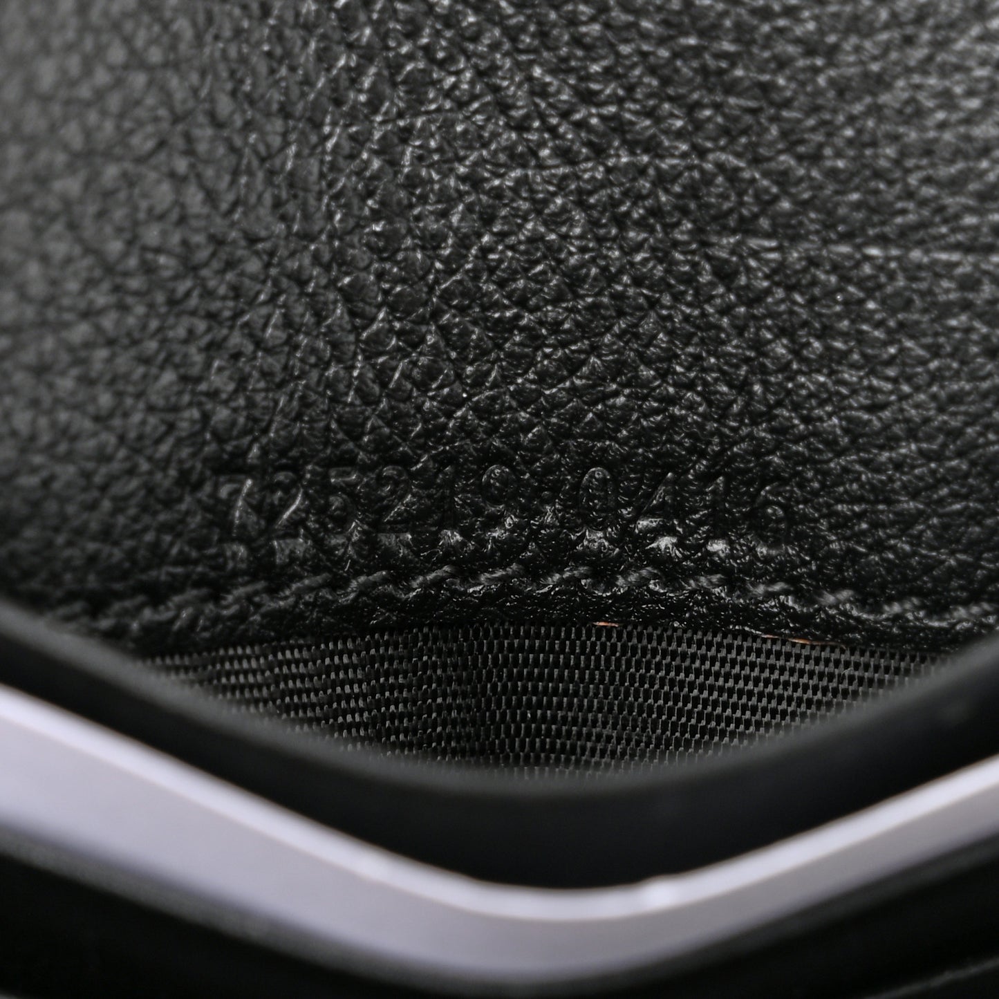 Roxy Calfskin Medium Blondie Chain Wallet Black