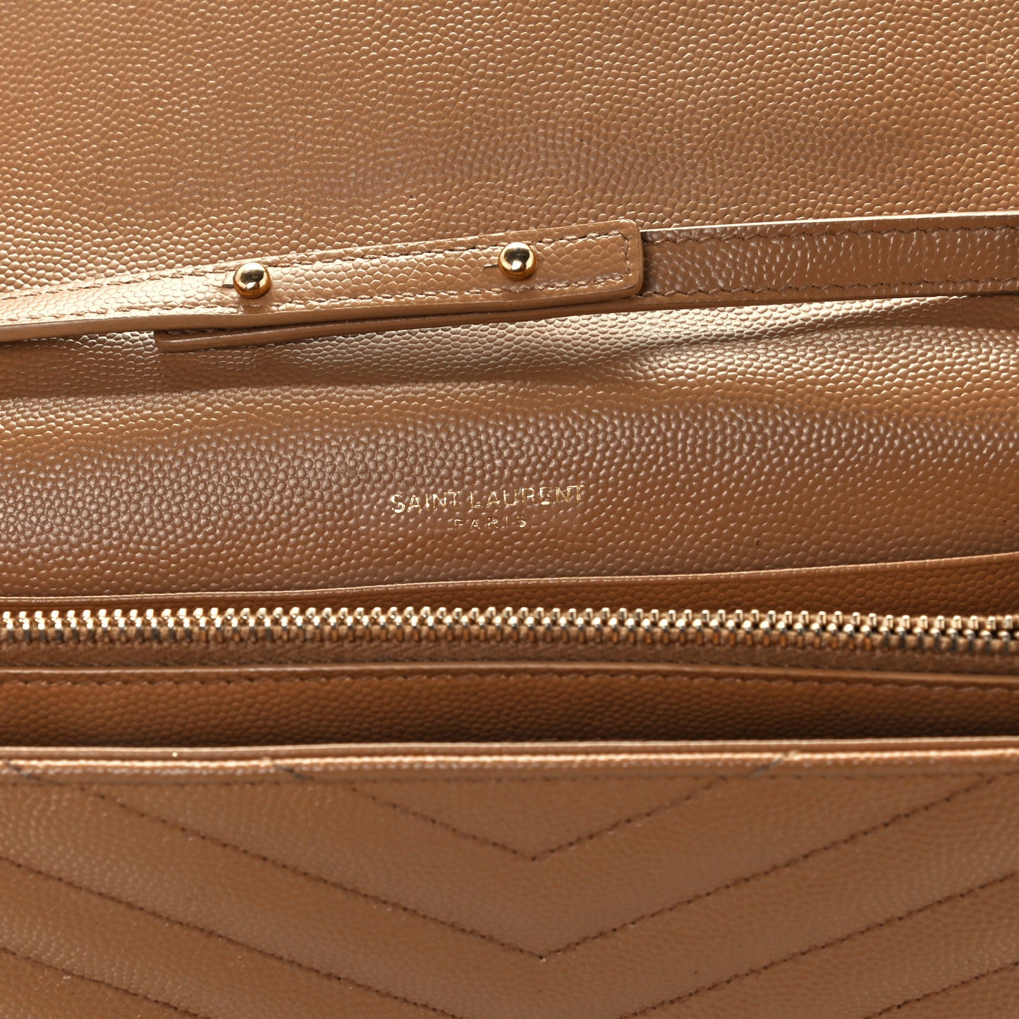 Grain De Poudre Matelasse Chevron Cassandre Chain Wallet Cork