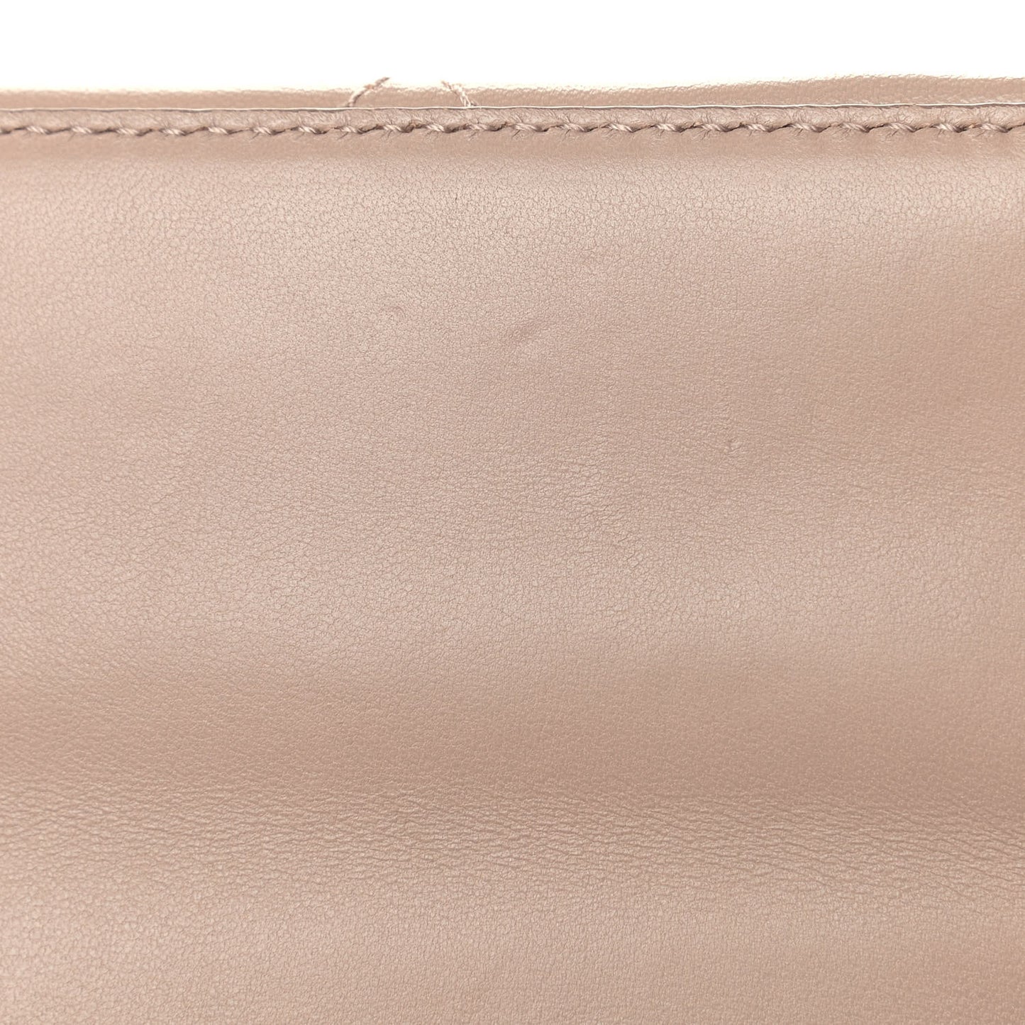 Nappa Triangle Stitched Large Spectrum Bag Cipria