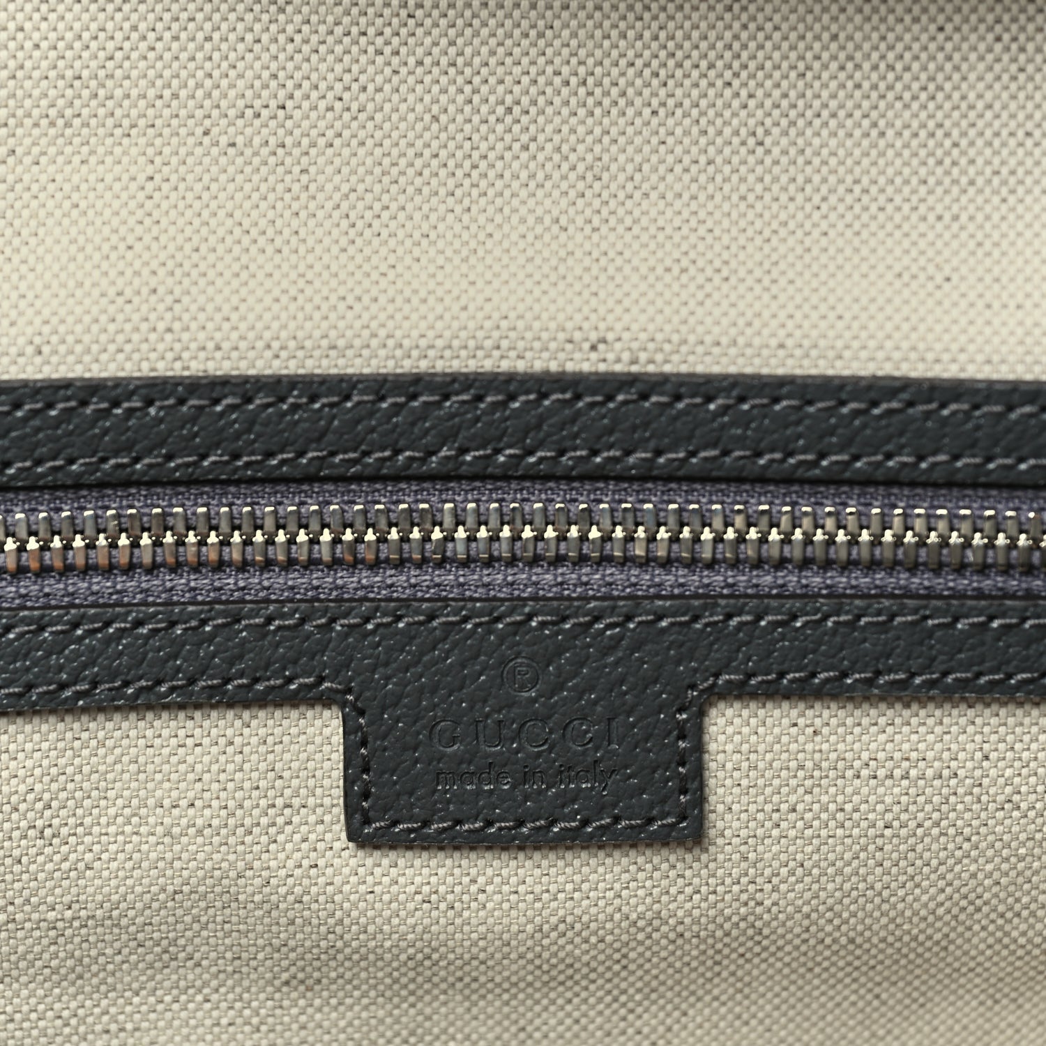 Gucci GG Supreme Monogram Textured Dollar Calfskin Medium Savoy Duffle Bag  Grey Black Graphite Grey 5 of 8