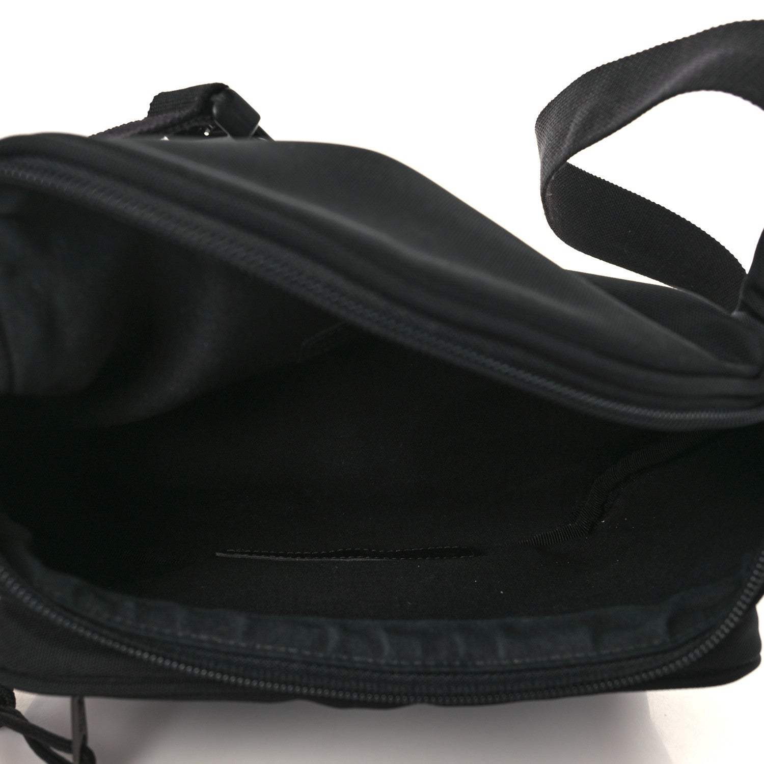 Balenciaga Nylon BB Logo Embroidered Explorer Beltpack Black 4 of 7