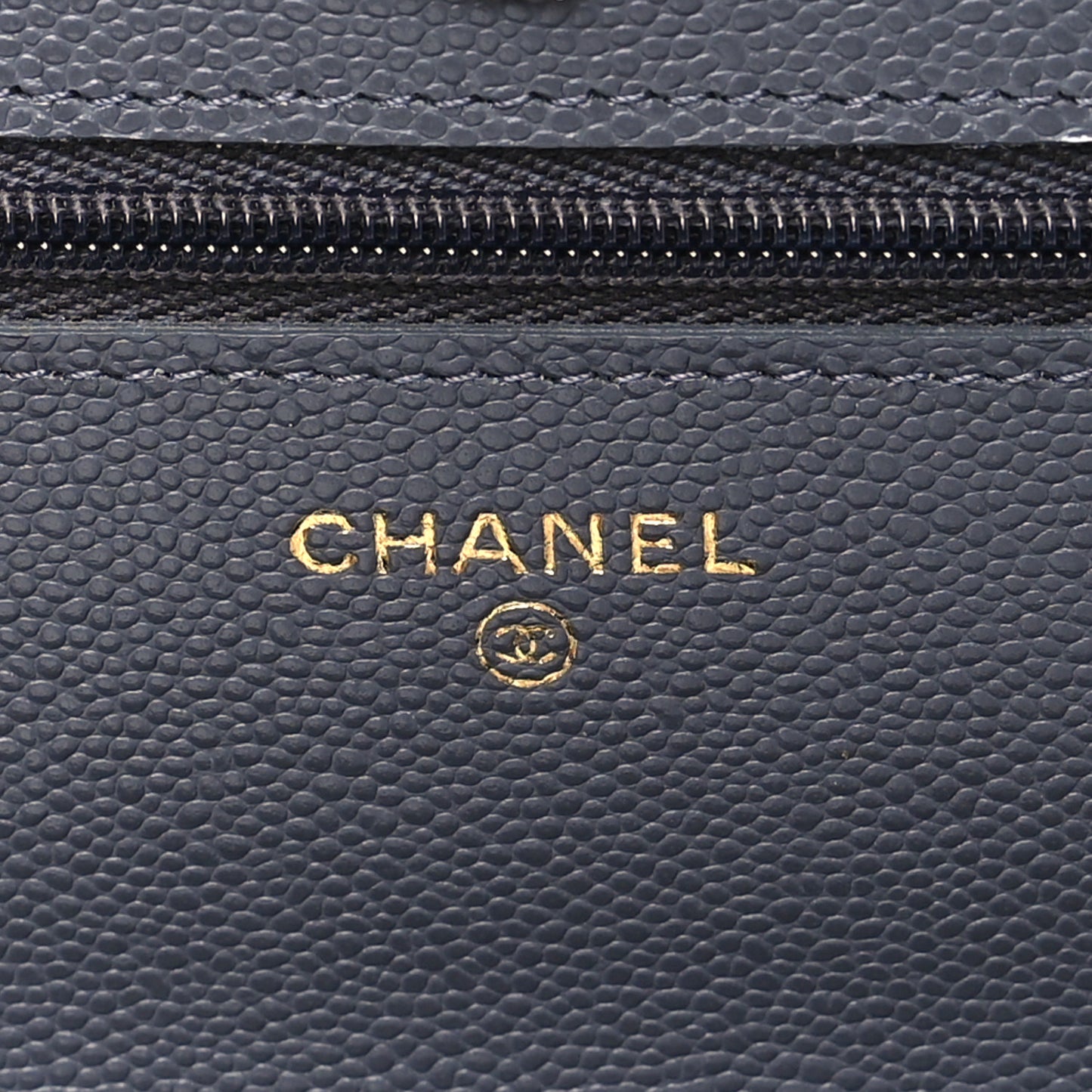 Caviar Quilted Wallet On Chain WOC Grey