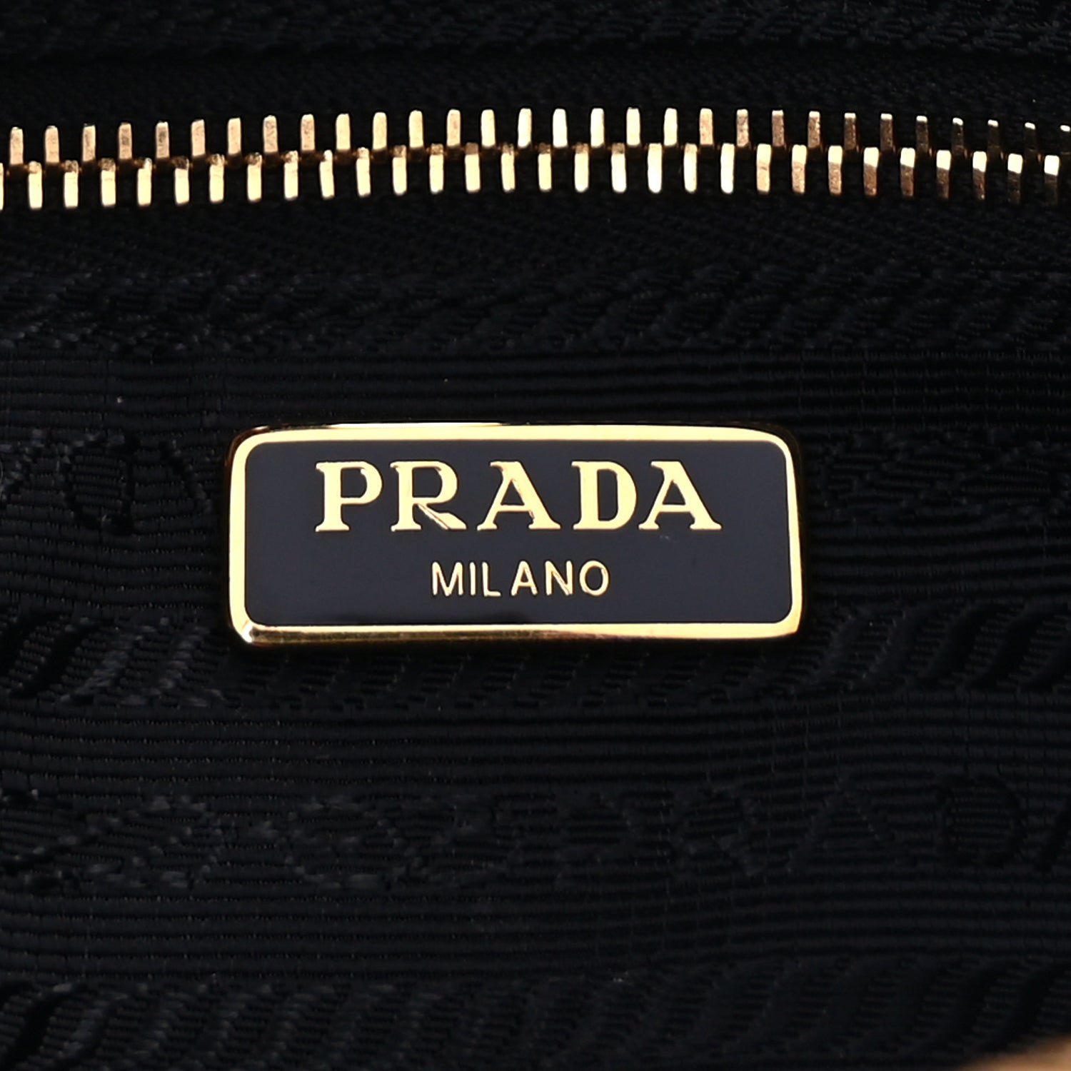 Prada Vitello Phenix Camera Bag Smeraldo 5 of 8
