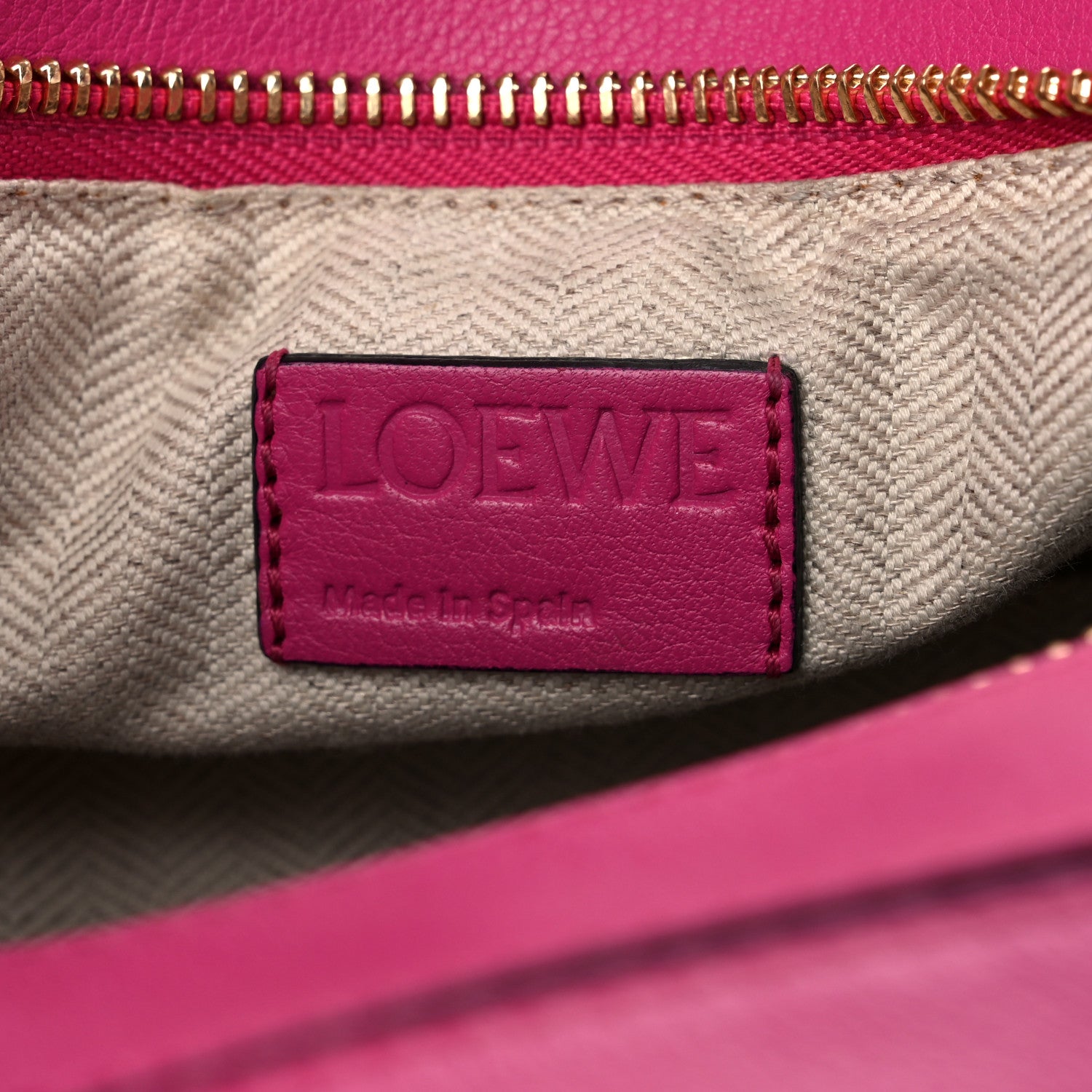 Loewe Calfskin Small Puzzle Bag Fuchsia 6 of 16