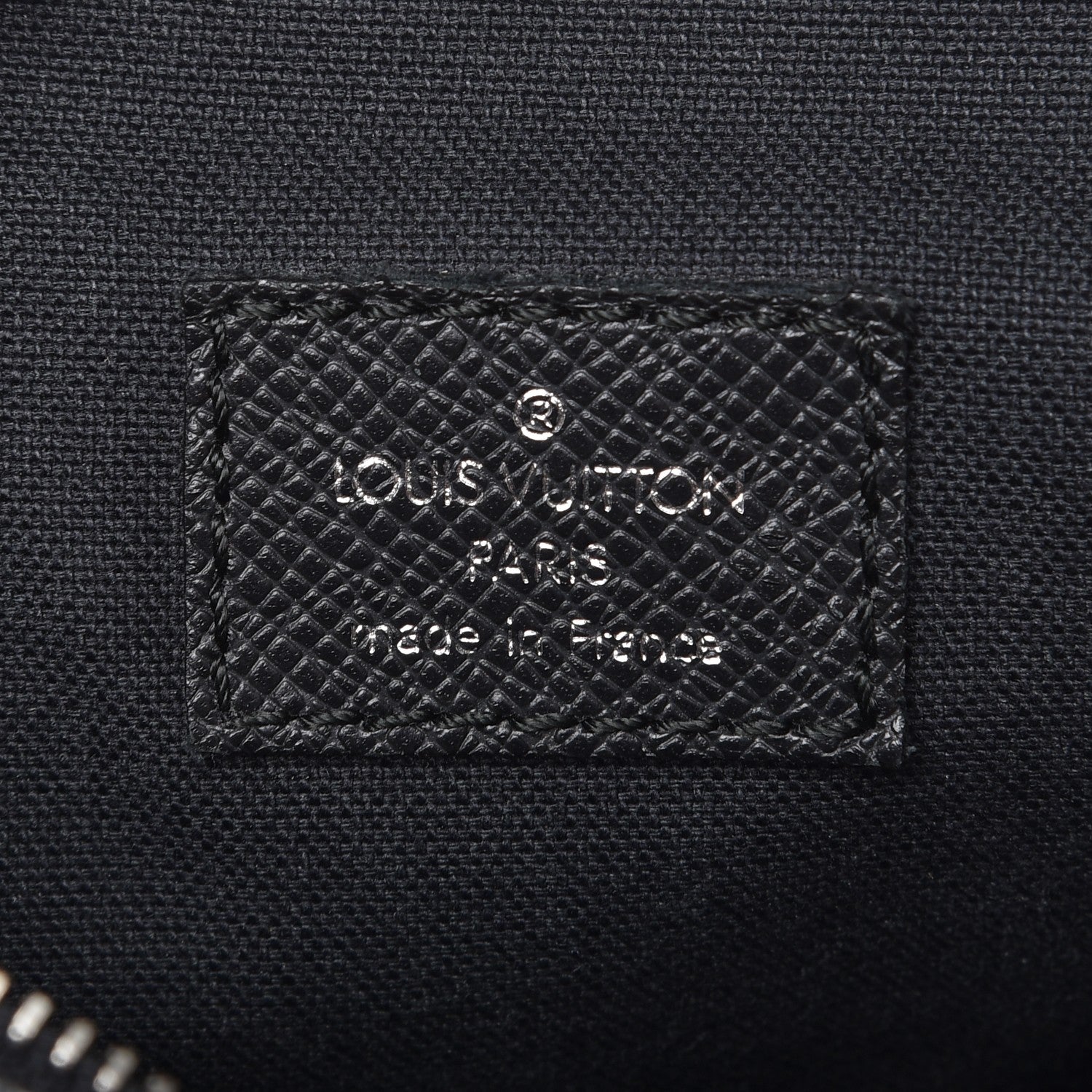 Louis Vuitton Taiga Dimitri Grizzli 6 of 7