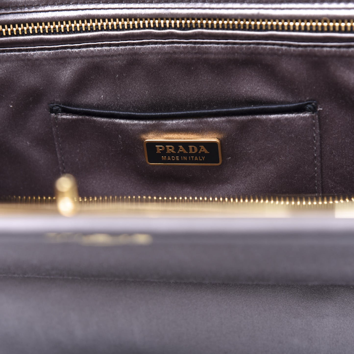 Satin Framed Bag Fumo