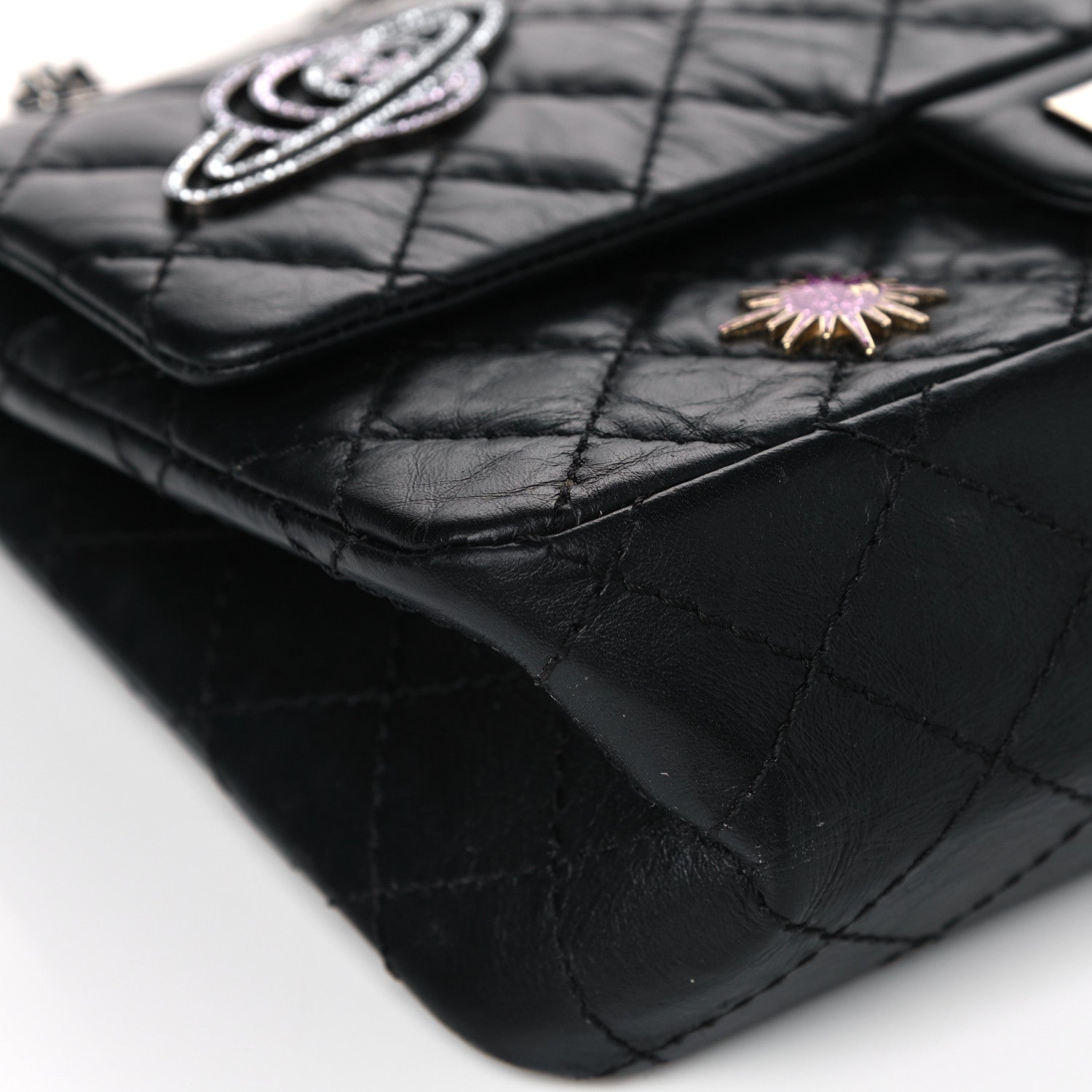 Chanel Aged Calfskin Space Charms 2.55 Reissue 225 Flap Black 8 of 17