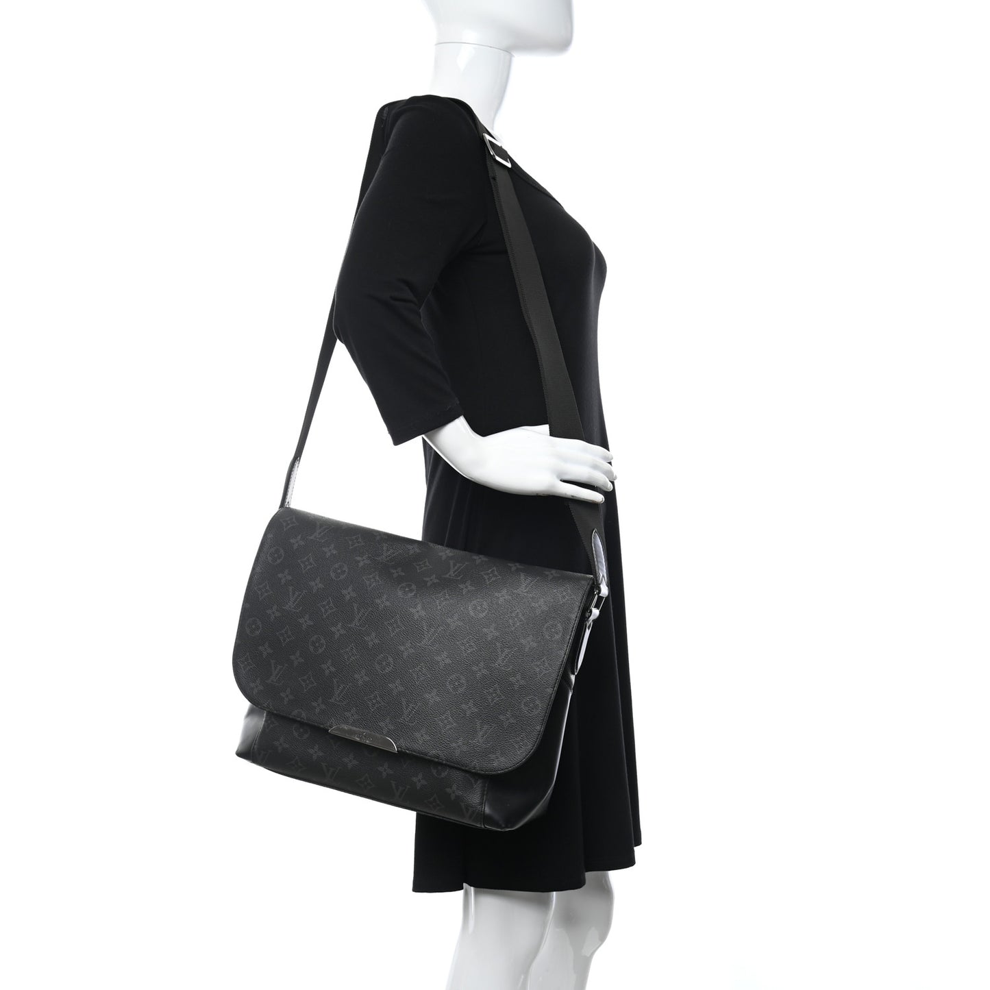 Monogram Eclipse Explorer MM Black