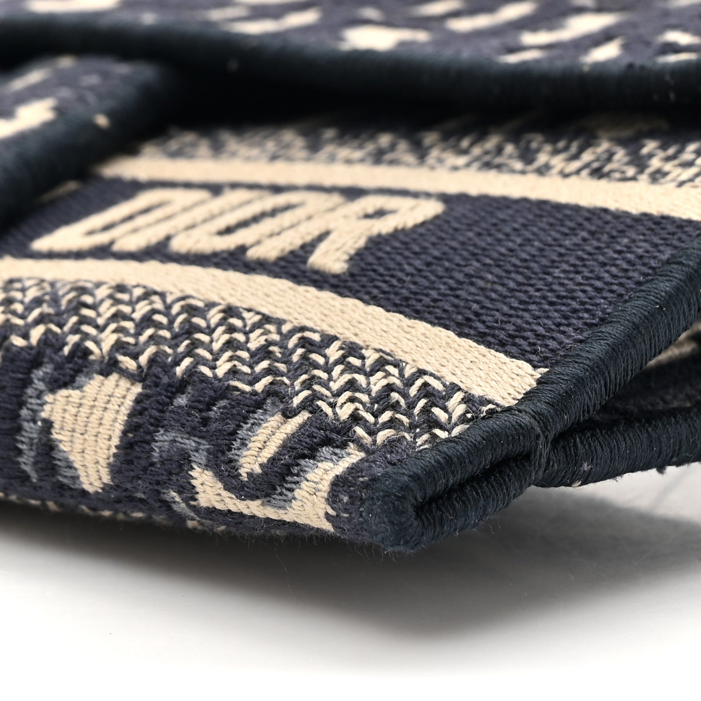 Oblique Slim Saddle Pouch Blue