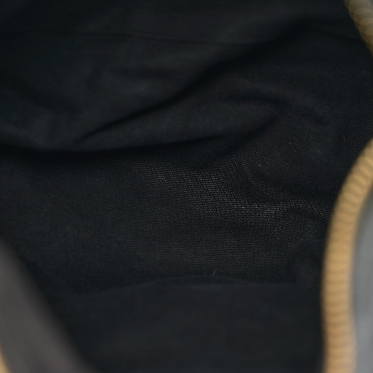 Tumbled Sheepskin Medium Pandora Black