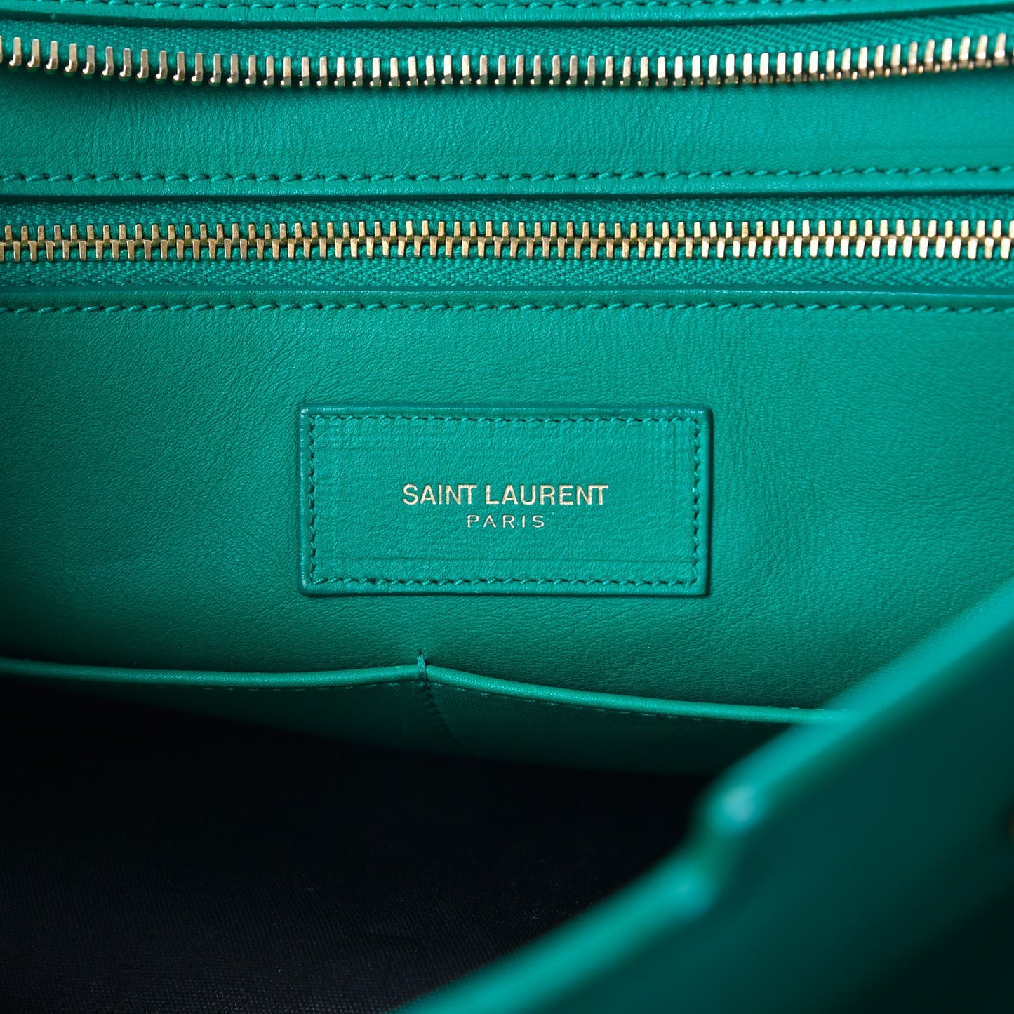 Calfskin Medium Classic Y Cabas Green