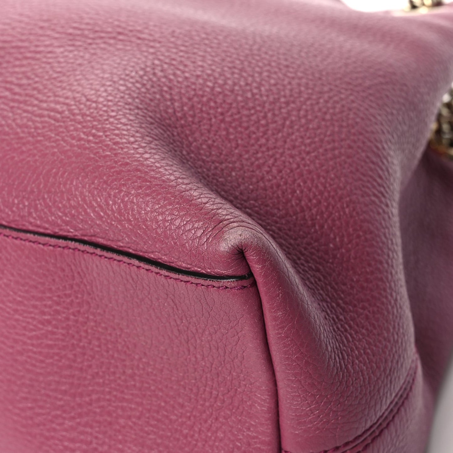 Pebbled Calfskin Medium Soho Chain Shoulder Bag Peonia Flower