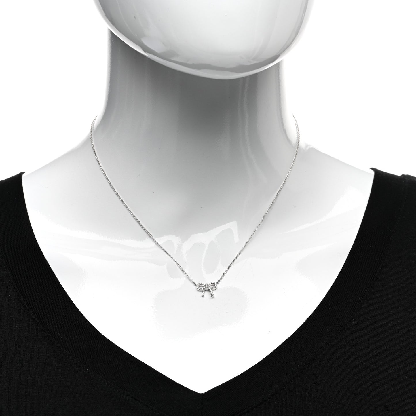18K White Gold Diamond Mini Bow Pendant Necklace