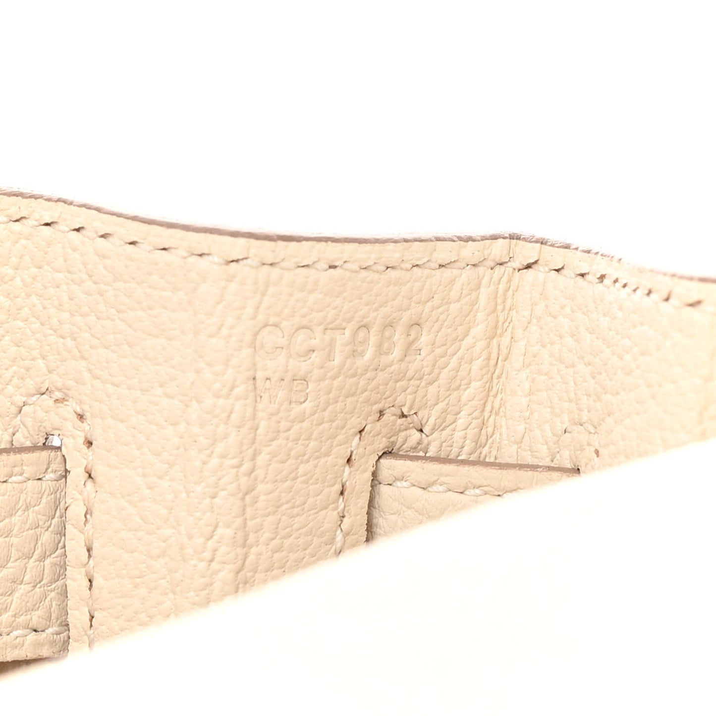 Togo Kelly Retourne 32 Craie